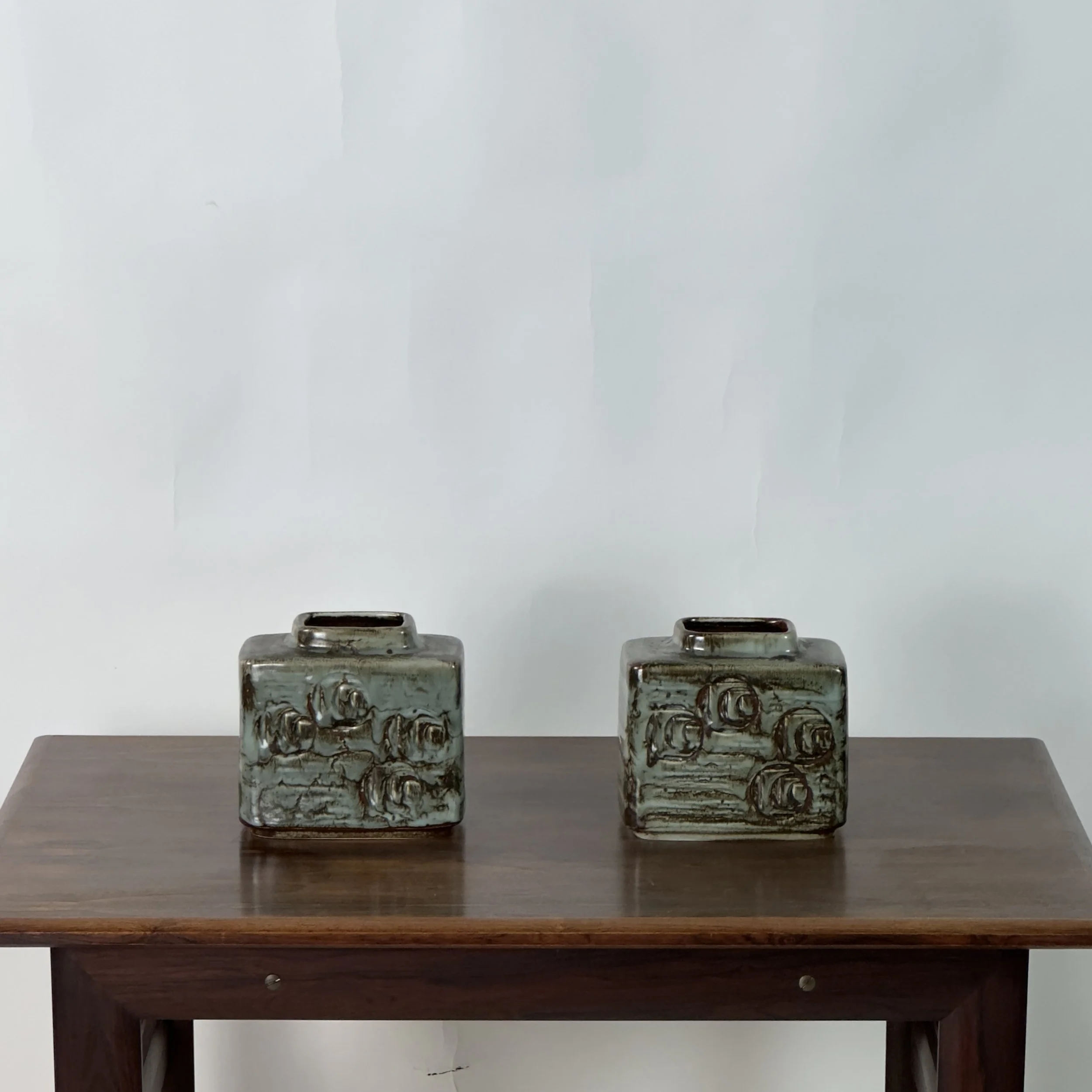 Stentoj Vases_1.jpeg