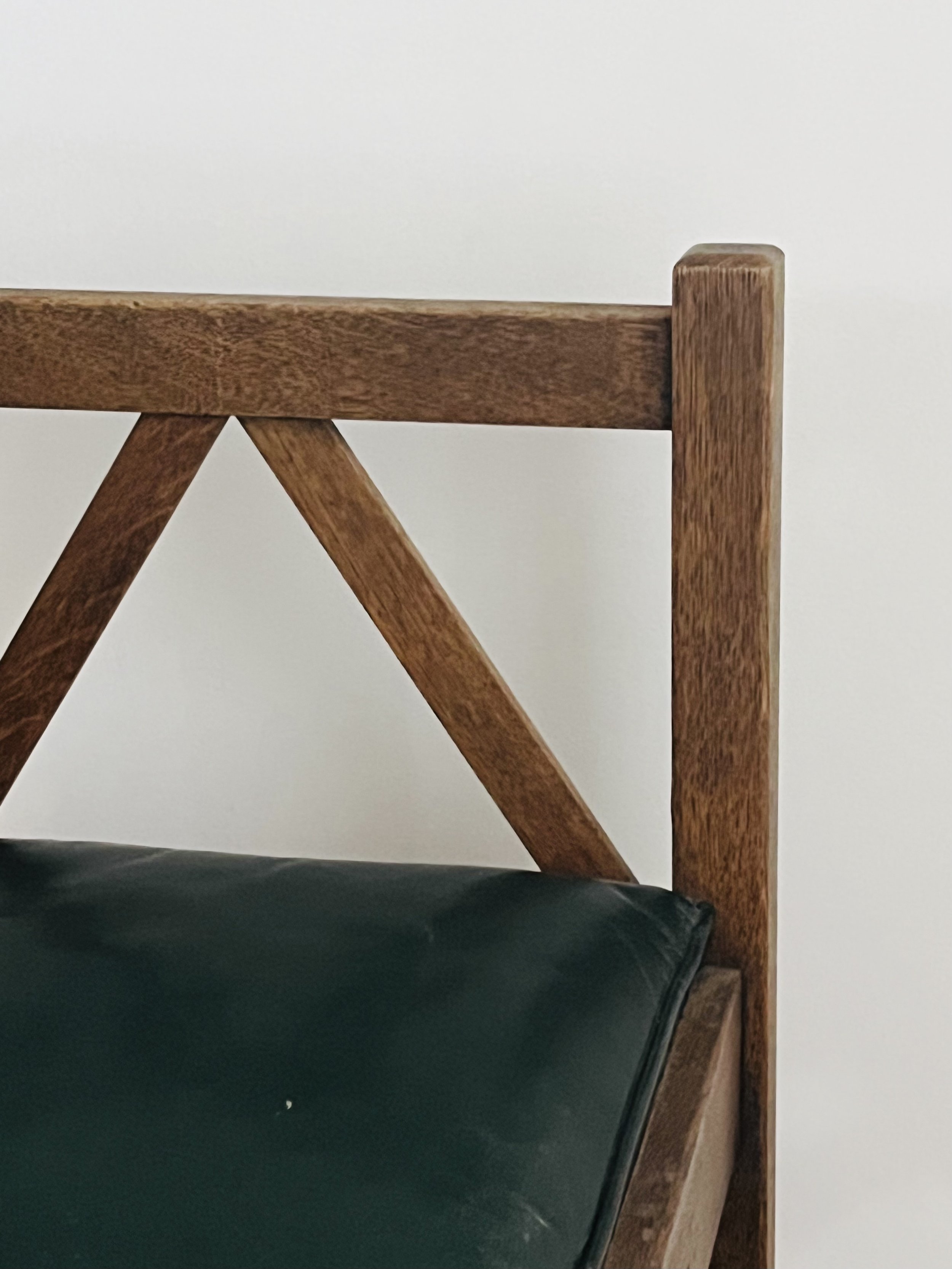 Arts & Crafts Oak Corner Chair-3.jpg