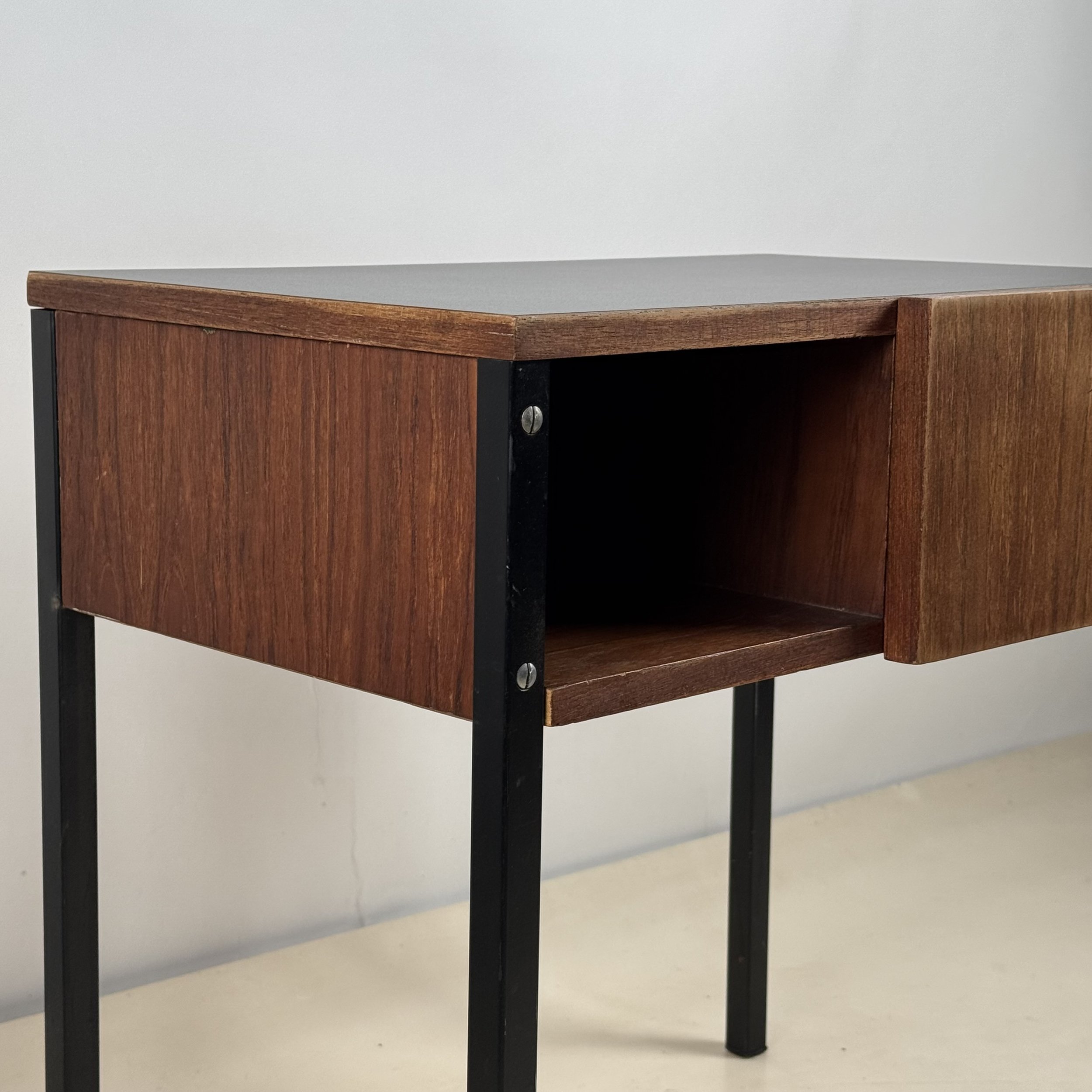 Small Teak and Laminate-1.jpg