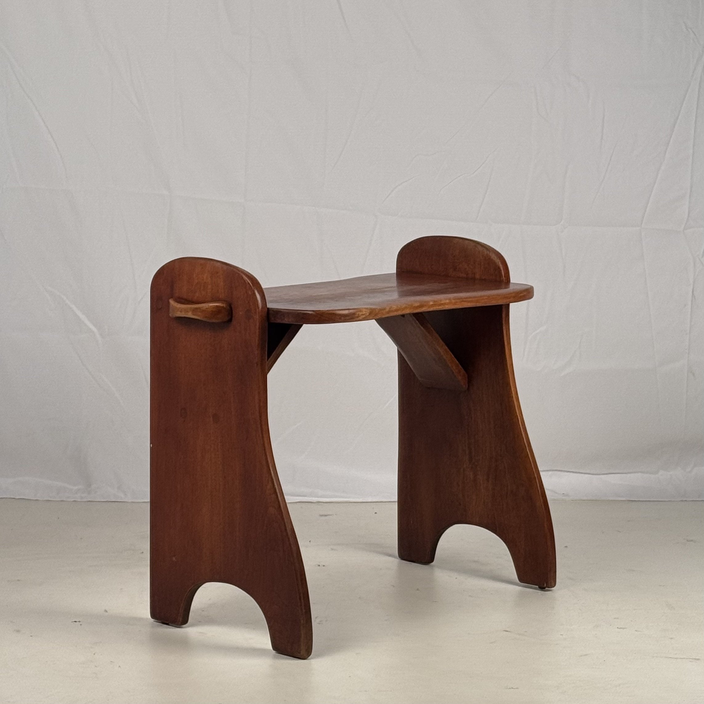 Cushman Colonial Stool 3.jpeg
