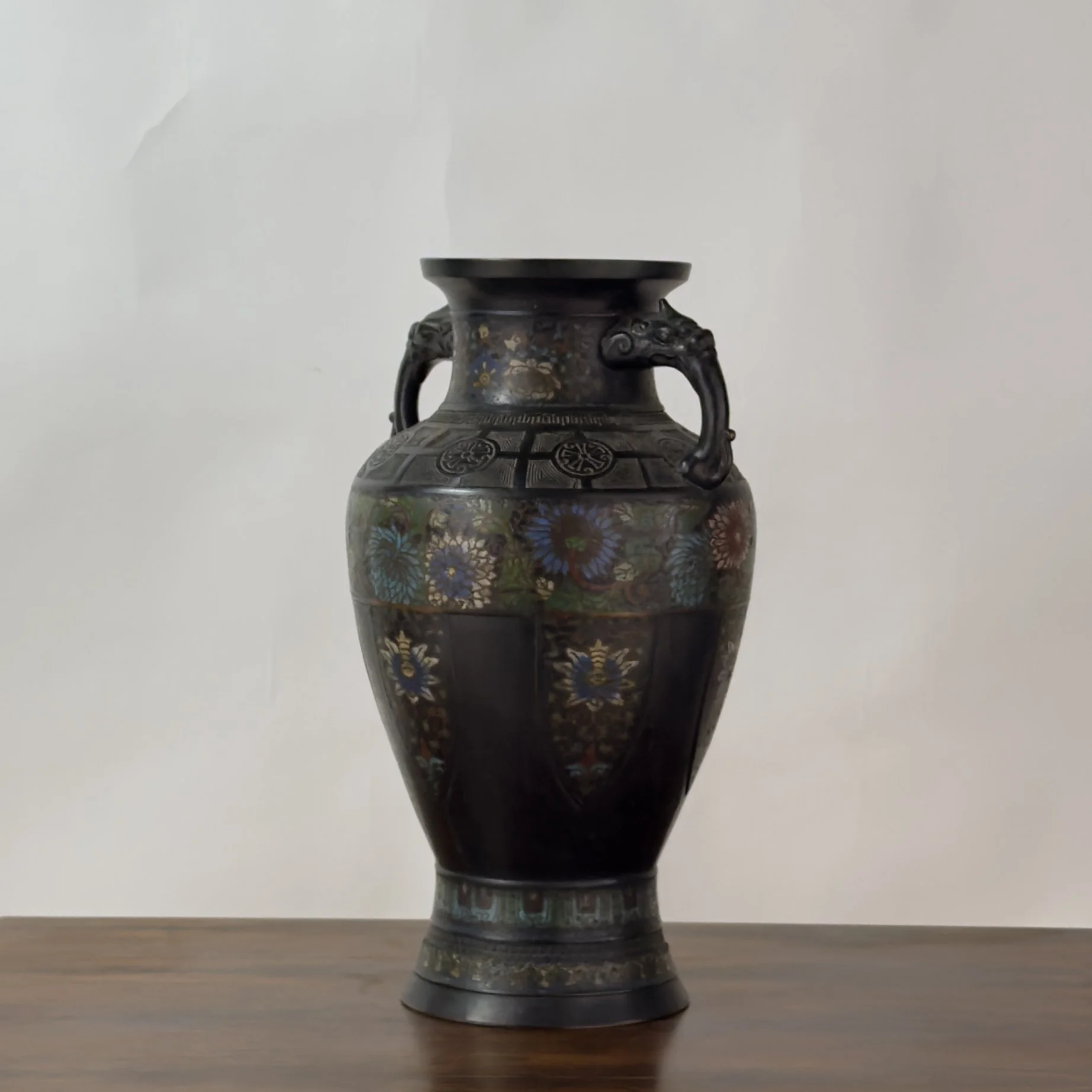 Chinese Vase-2.jpg