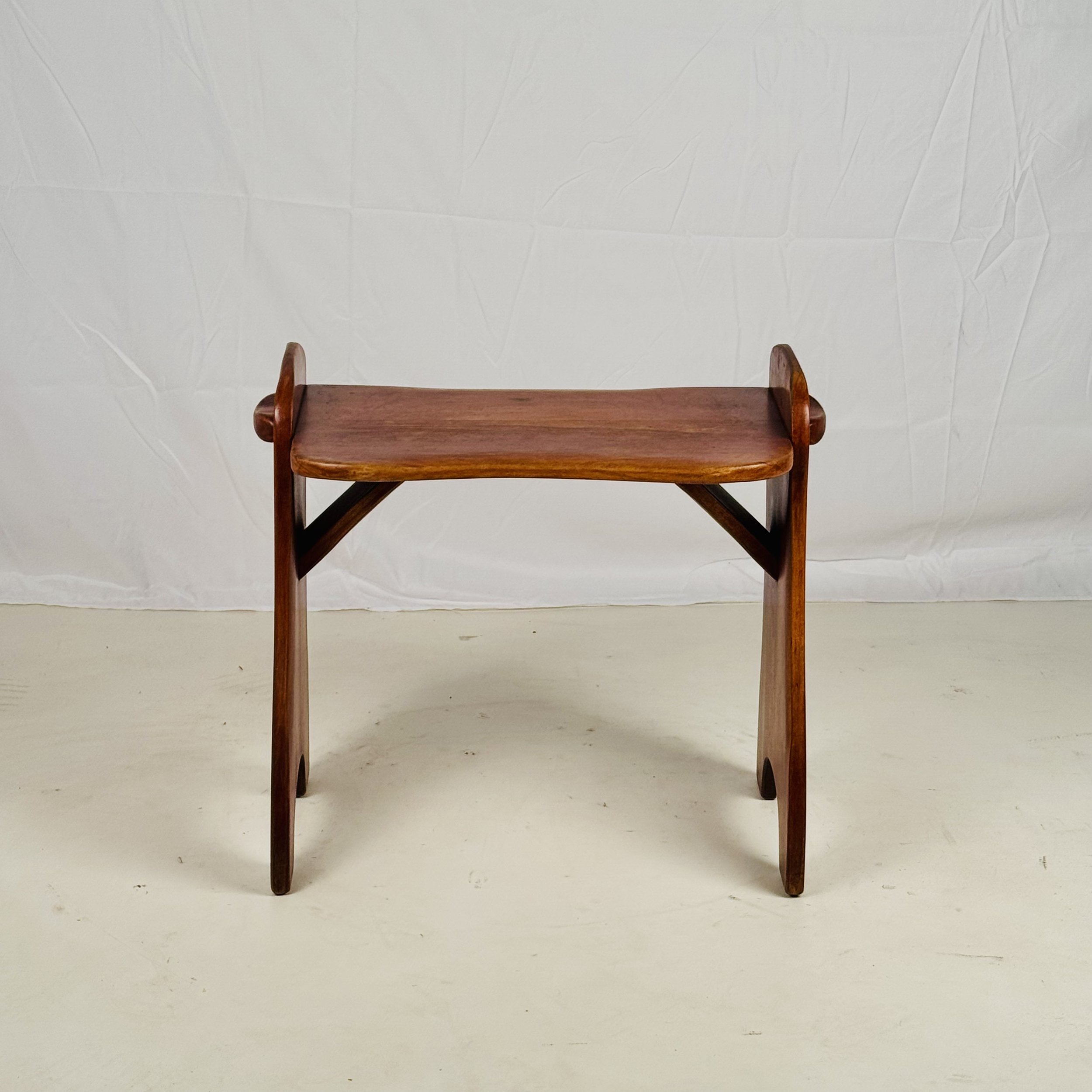 Cushman Colonial Stool 1.jpeg