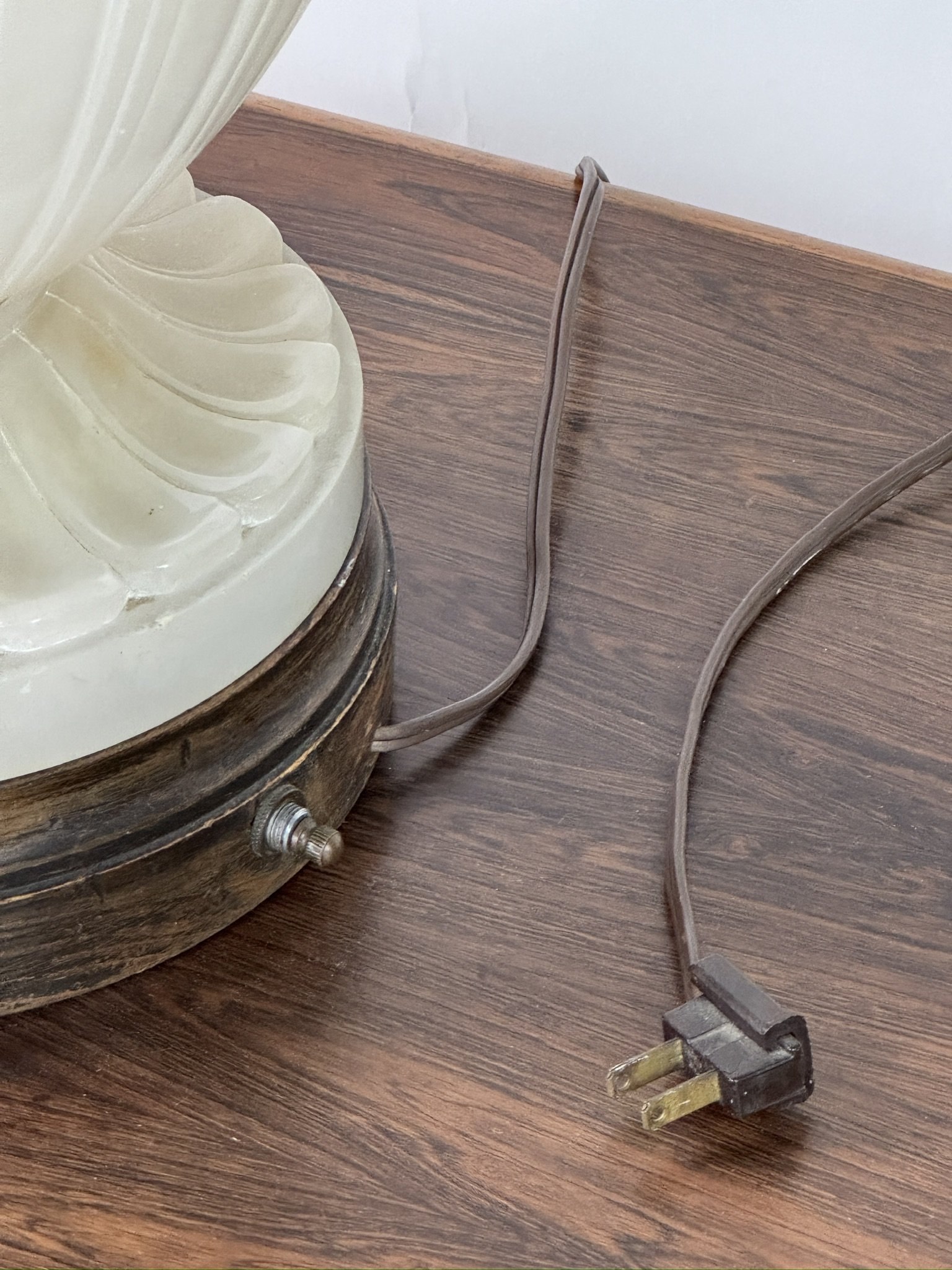 Large Alabaster Lamp_2.jpeg