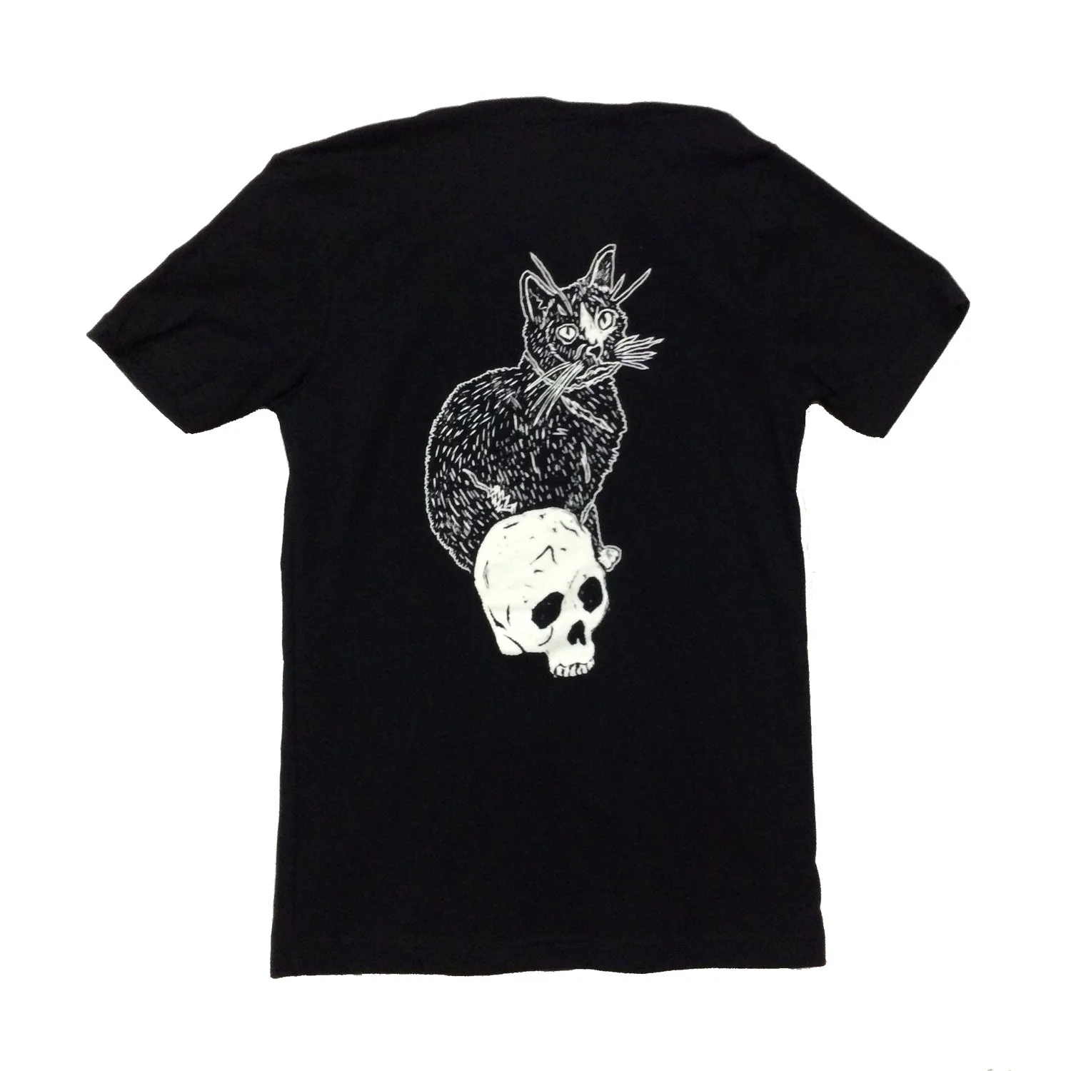 cat+and+skull+shirt+back.jpg