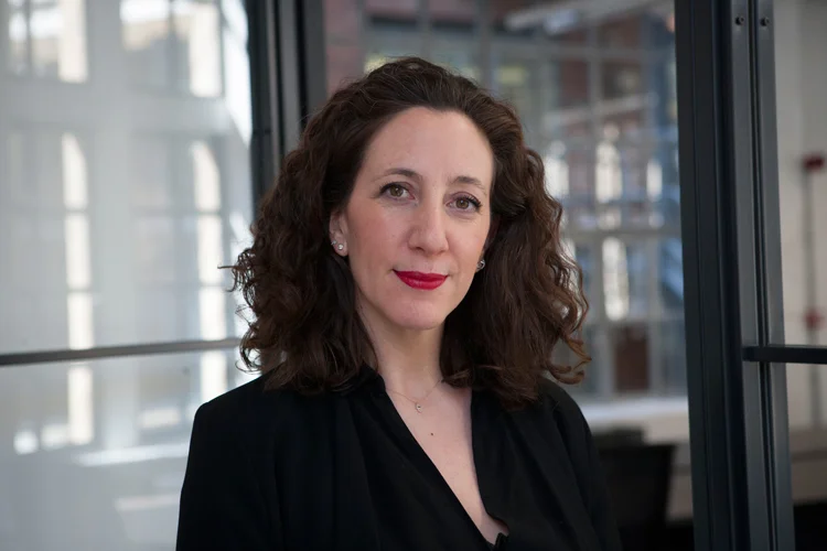 Sara-Jones.jpg