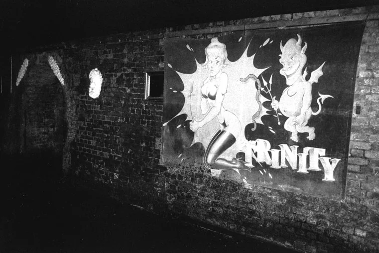 Empty Nightclub : The Chunnel Club with flour drape and mirrors, situated in the deregulated spaces of Victorian arches, Vauxhall, 2000. (From Locating the Wild Zone by Ian McKay, 2001). (Photo: © Ian McKay)