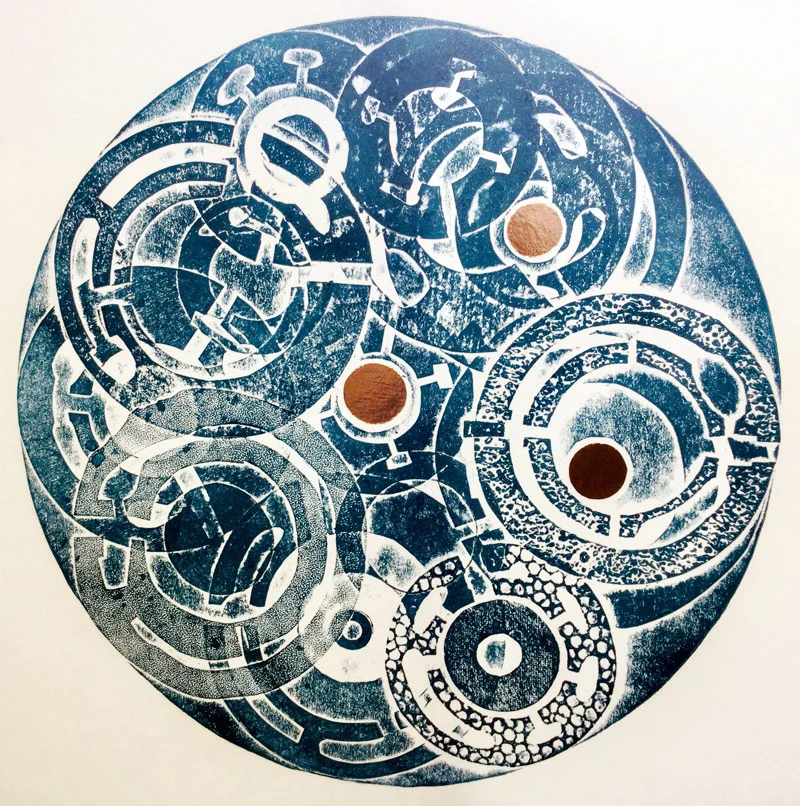 Suzie Mackenzie , Broch Circles.
