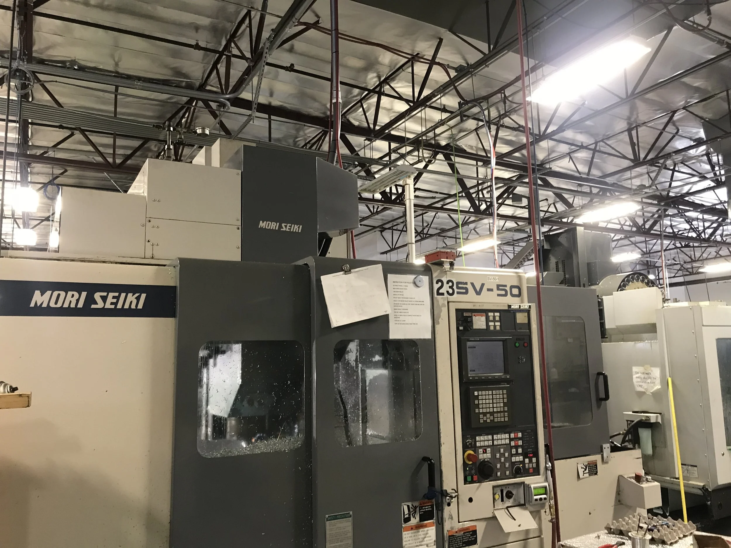 Mori Seiki SV-50 Vertical Machining with 2 Pallets