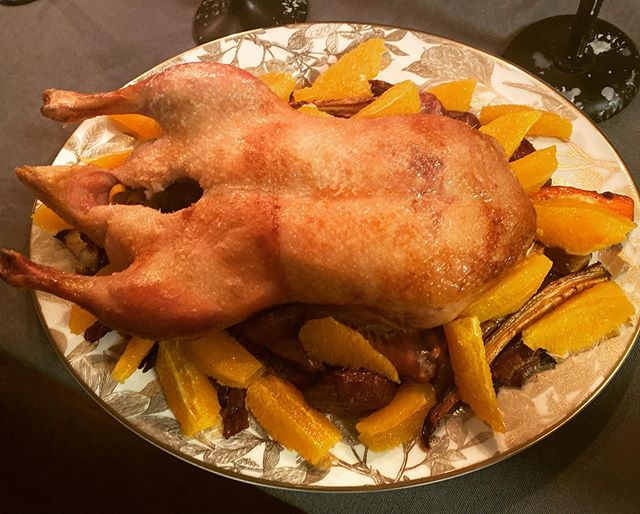 Caneton &agrave; l&rsquo;Orange (Roast Duck with Orange Sauce) #AJRBLab - November 2019

Was so fun to recreate this classic, the sauce was thick and luxurious, the duck melt in your mouth, and the roasted carrots and orange segments a beautiful side