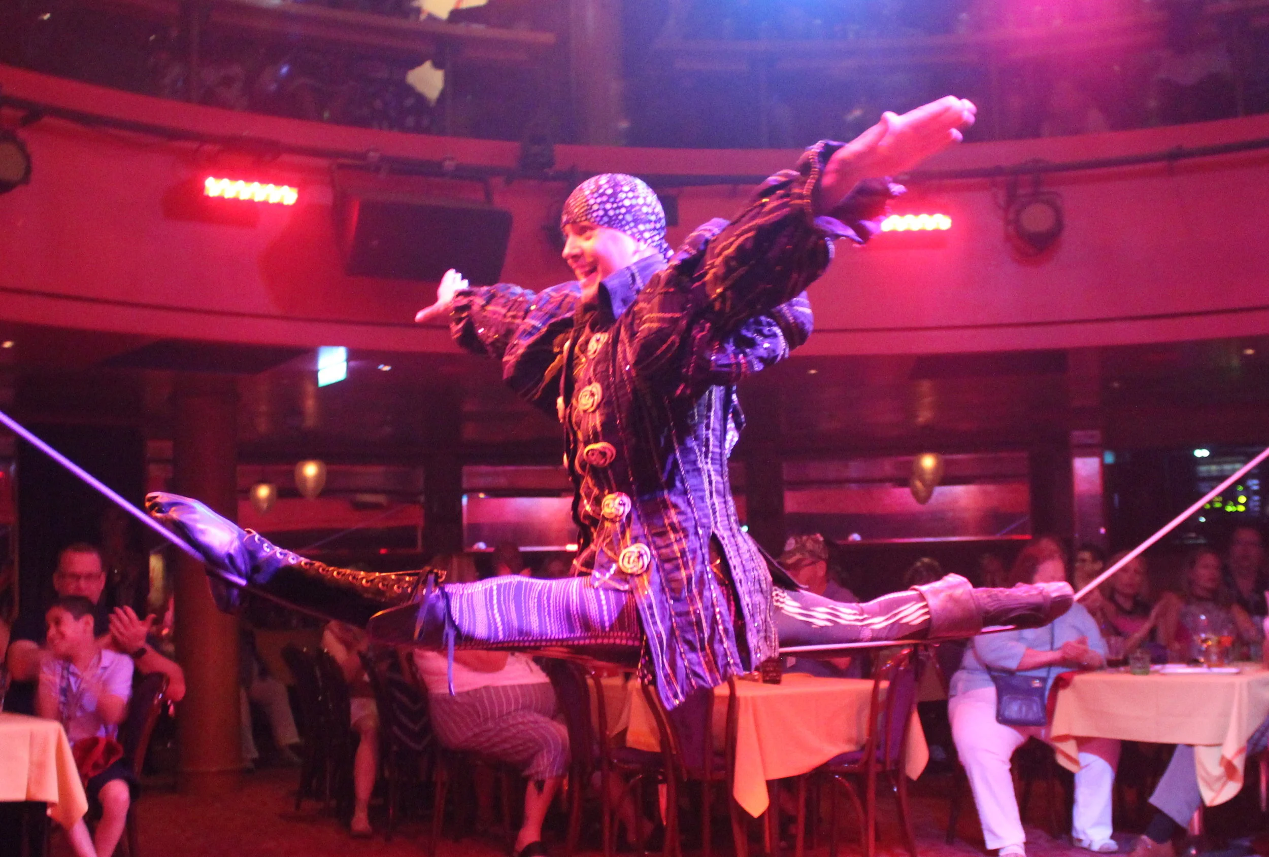 Cirque Dreams