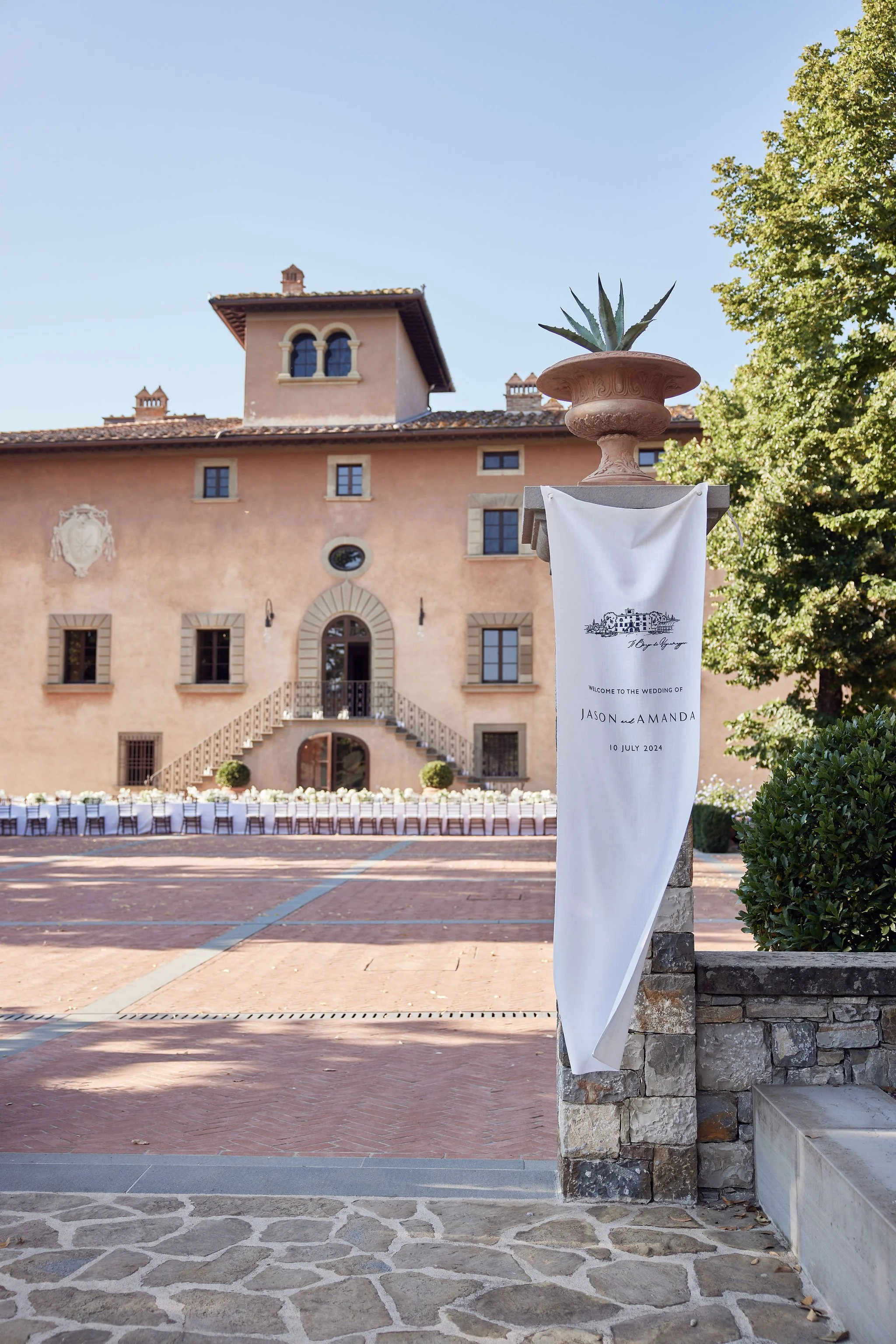 HR_AmandaandJason_LostinLovePhotography_IlBorgoDiVignamaggio_Tuscany_wedding480.jpg