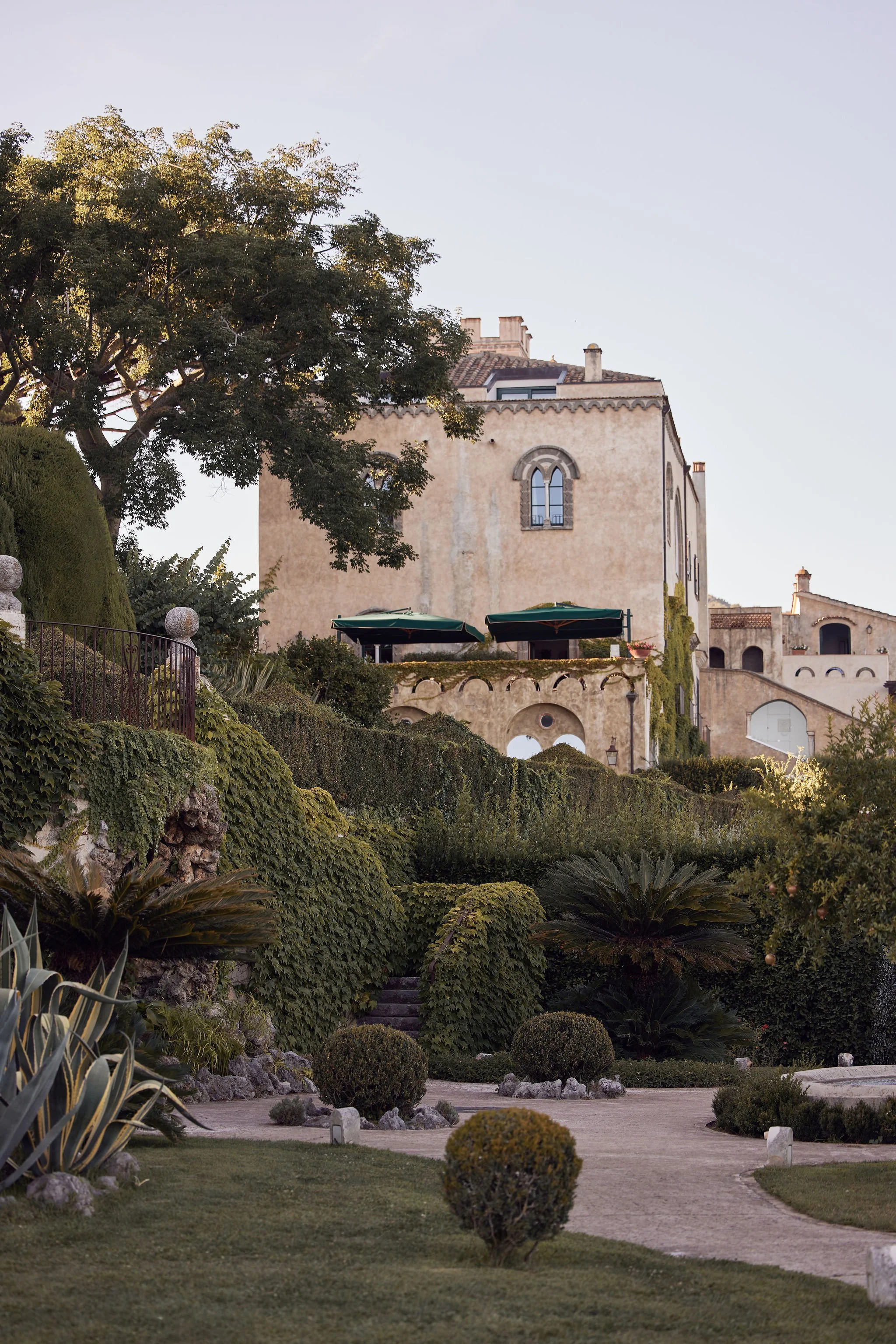 HR_RandX_VillaCimbrone_LostinLovePhotography_509.jpg