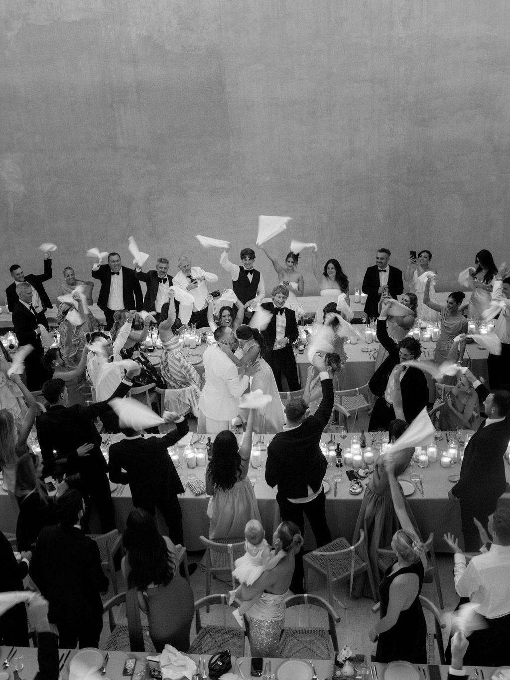 T+H | Neuendorf House 🩷

Featured | @vogueaustralia 
Bride | @taysarris
Groom | @harryhimmelberg
Venue | @neuendorfhouse
Planner | @mrssmithweddings
Photographer | @sarahtonkinphotography 
Content Creator | @oliviaandliving.eventcontent
Cinematograp