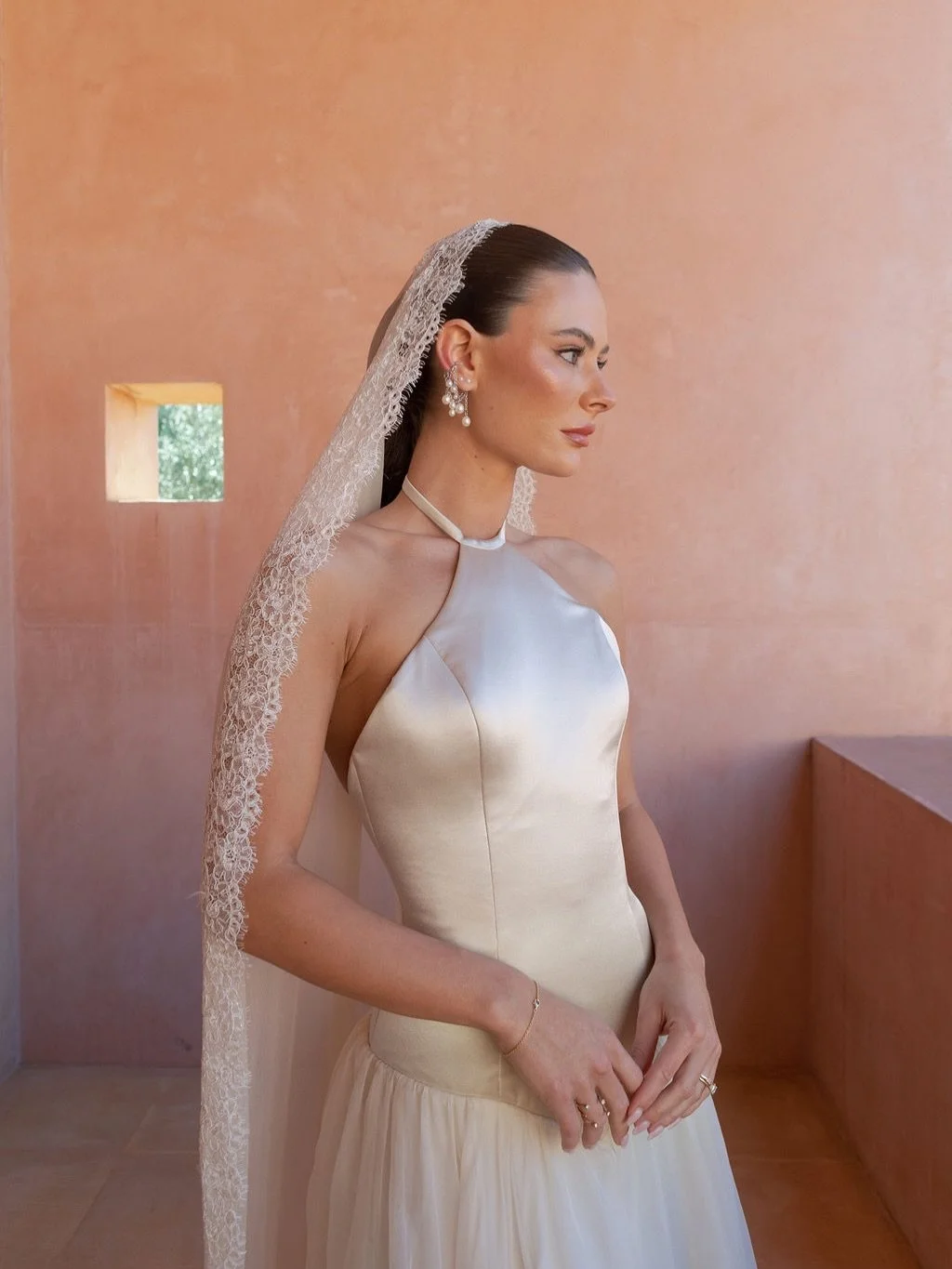 T+H | Portraits 

Featured | @vogueaustralia 
Bride | @taysarris
Groom | @harryhimmelberg
Venue | @neuendorfhouse
Planner | @mrssmithweddings
Photographer | @sarahtonkinphotography 
Content Creator | @oliviaandliving.eventcontent
Cinematographer| @ta