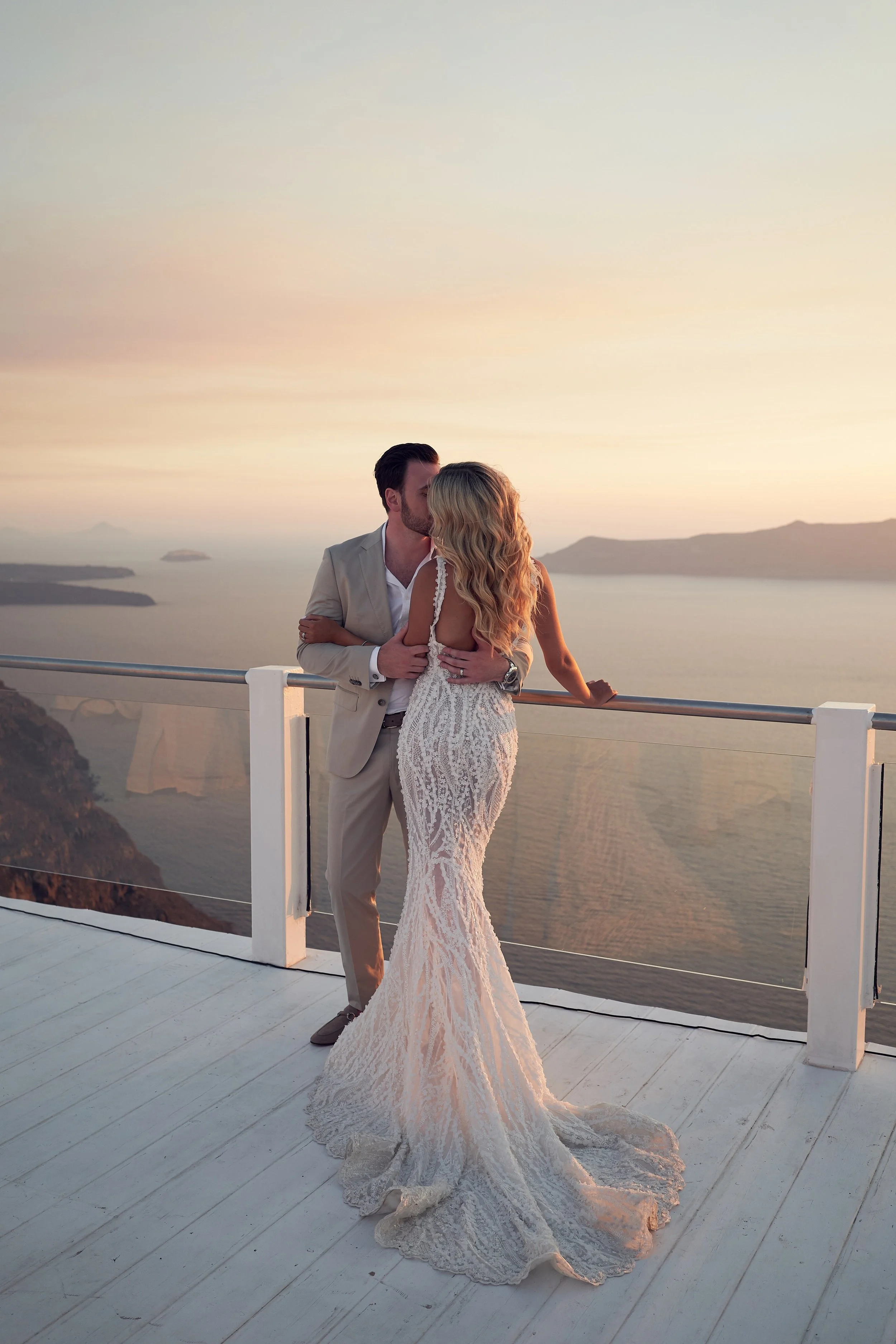 HR_GandJ-Santorini-wedding_Lostinlove 879.jpg