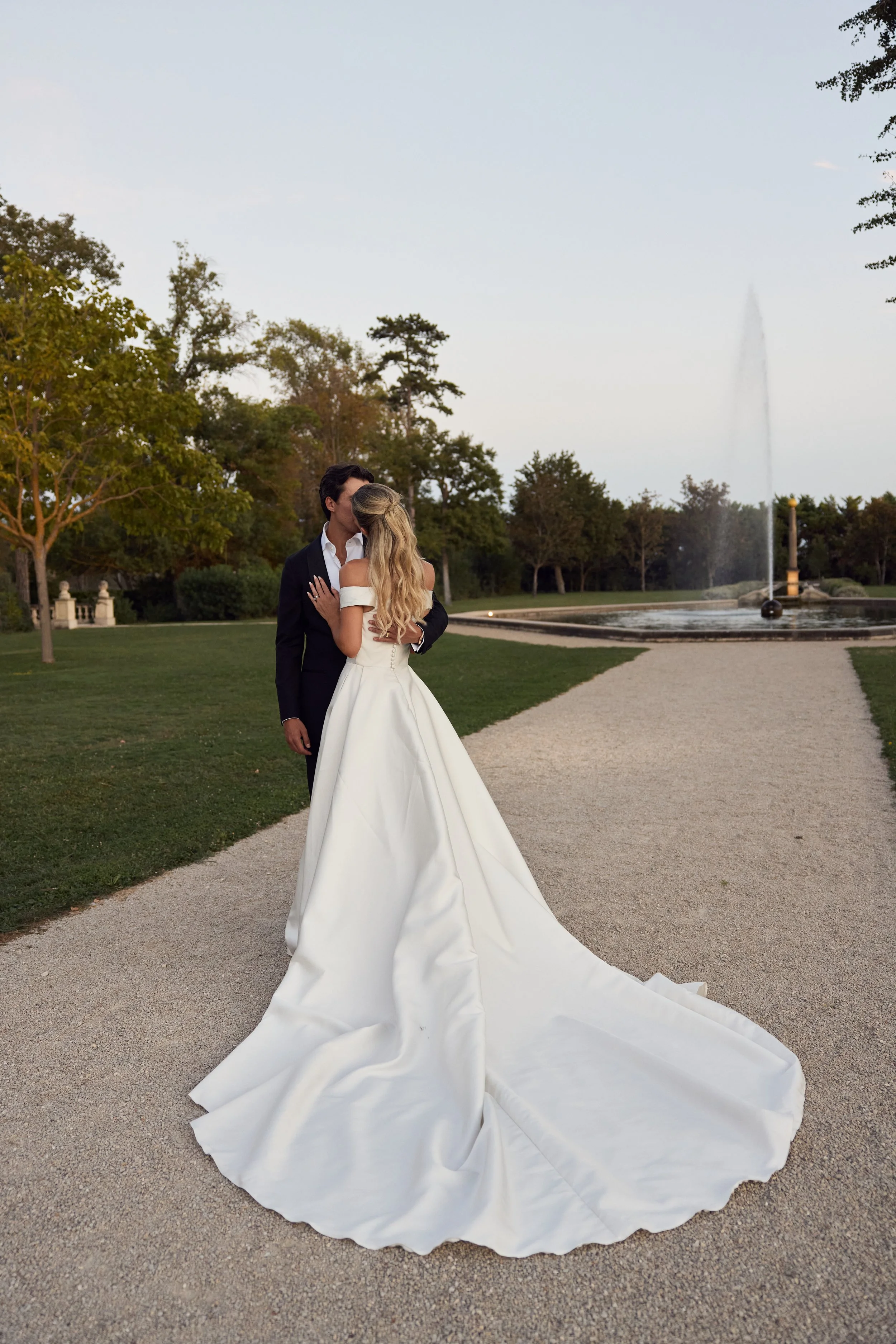 ChloeandDaniel_LostinLovePhotography_ChateauDeTourreau_wedding_1103.jpg