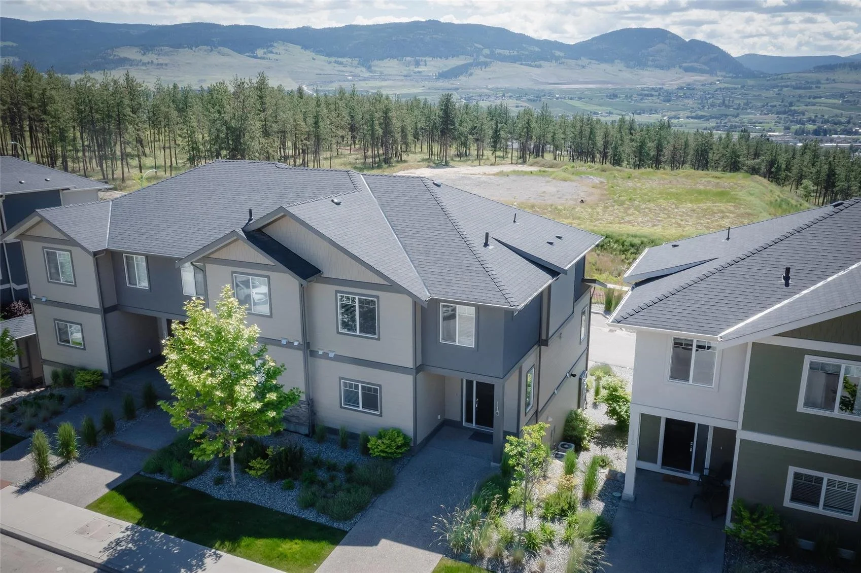113-3075-vint-road-kelowna-ubco-deerhurst-estates-townhouse-for-sale-5.jpeg