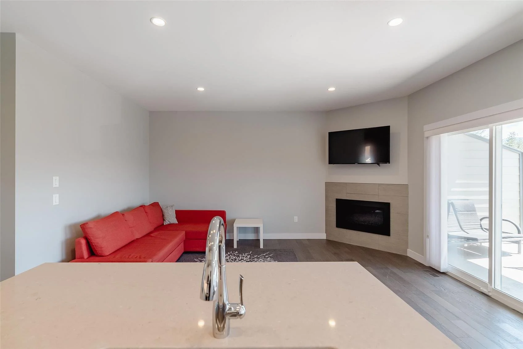 113-3075-vint-road-kelowna-ubco-deerhurst-estates-townhouse-for-sale-13.jpeg