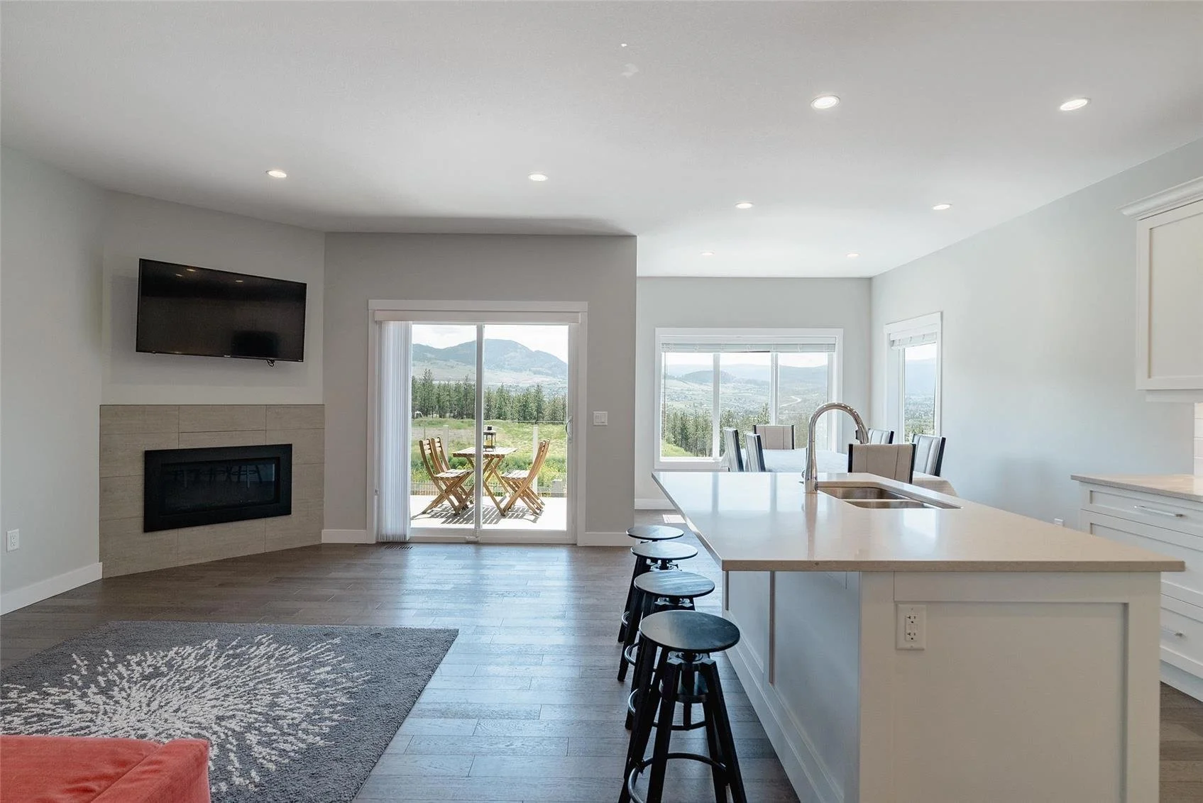 113-3075-vint-road-kelowna-ubco-deerhurst-estates-townhouse-for-sale-15.jpeg