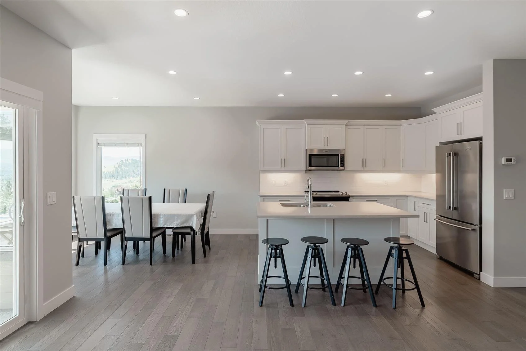 113-3075-vint-road-kelowna-ubco-deerhurst-estates-townhouse-for-sale-37.jpeg
