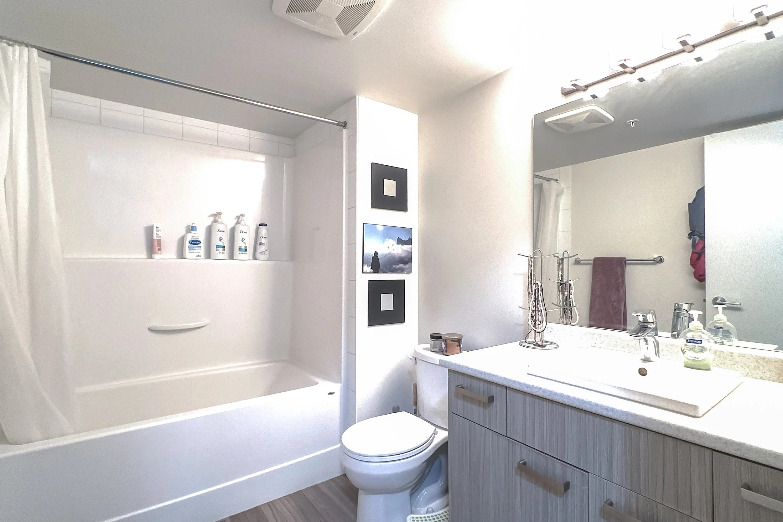 img-218-775-academy-way-kelowna-u-three-condo-for-sale-13.jpg