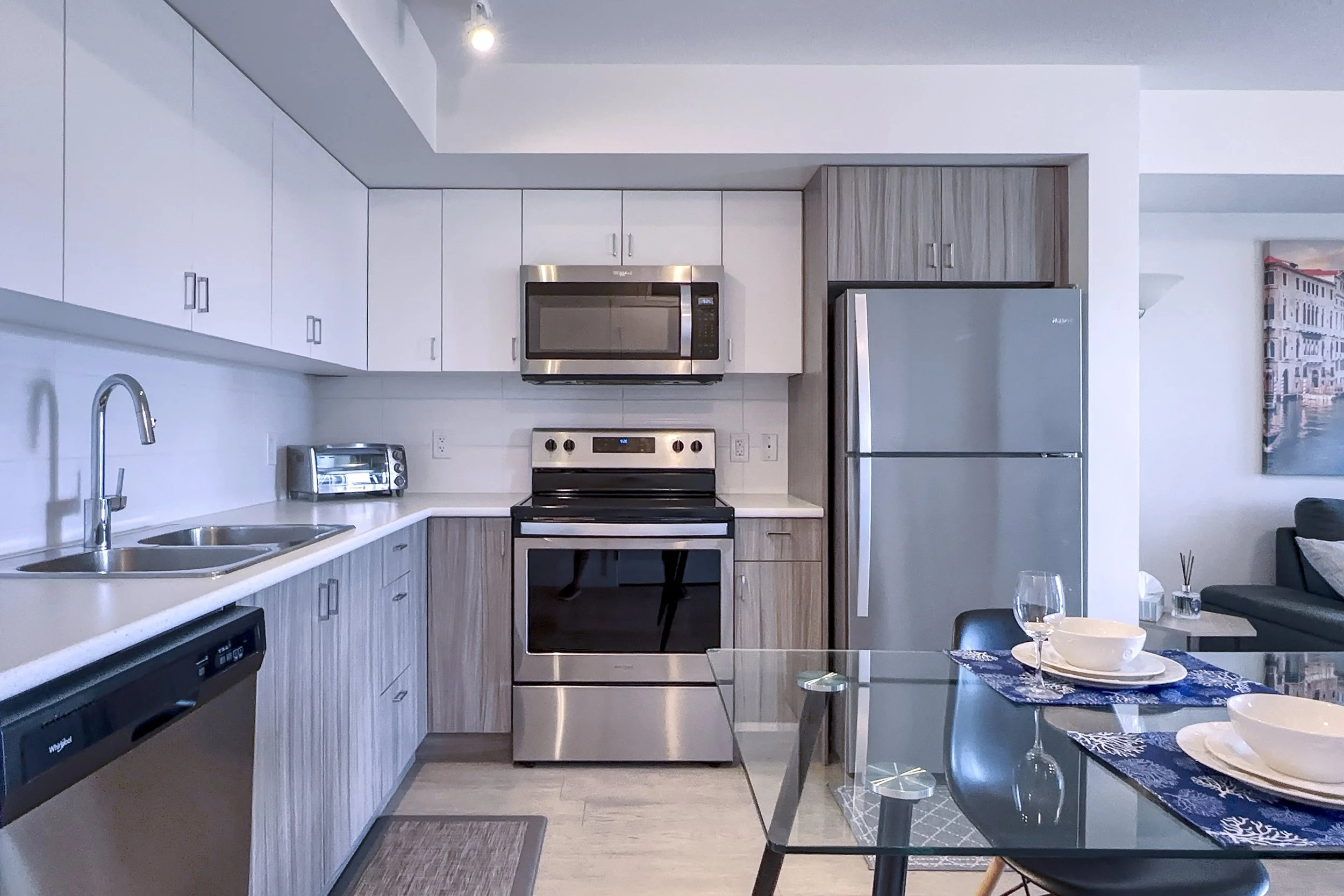 img-ph5-725-academy-way-u-five-condo-for-sale-14.jpg