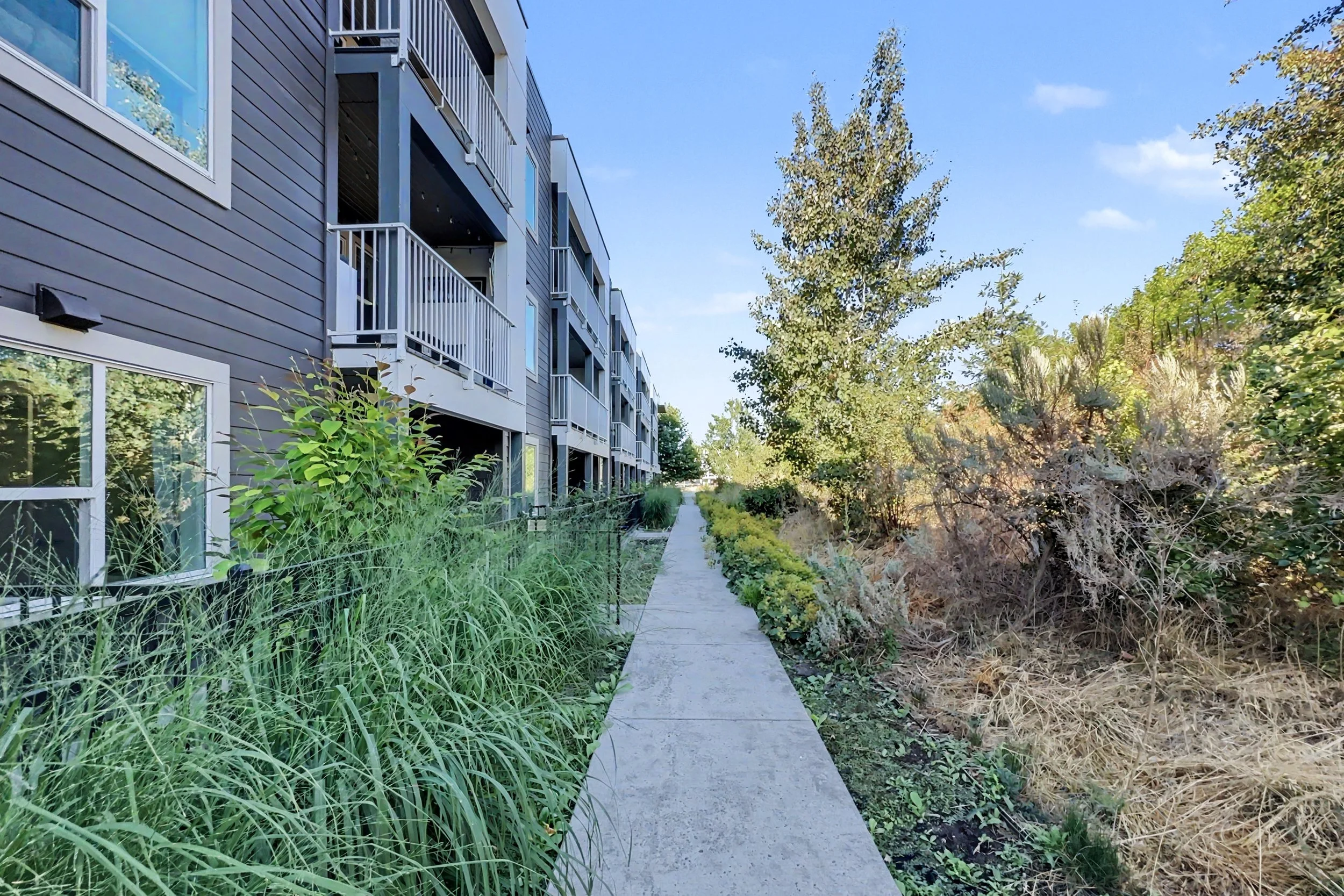 img-115-725-academy-way-u-five-condo-kelowna-ubco-for-sale-20.jpg