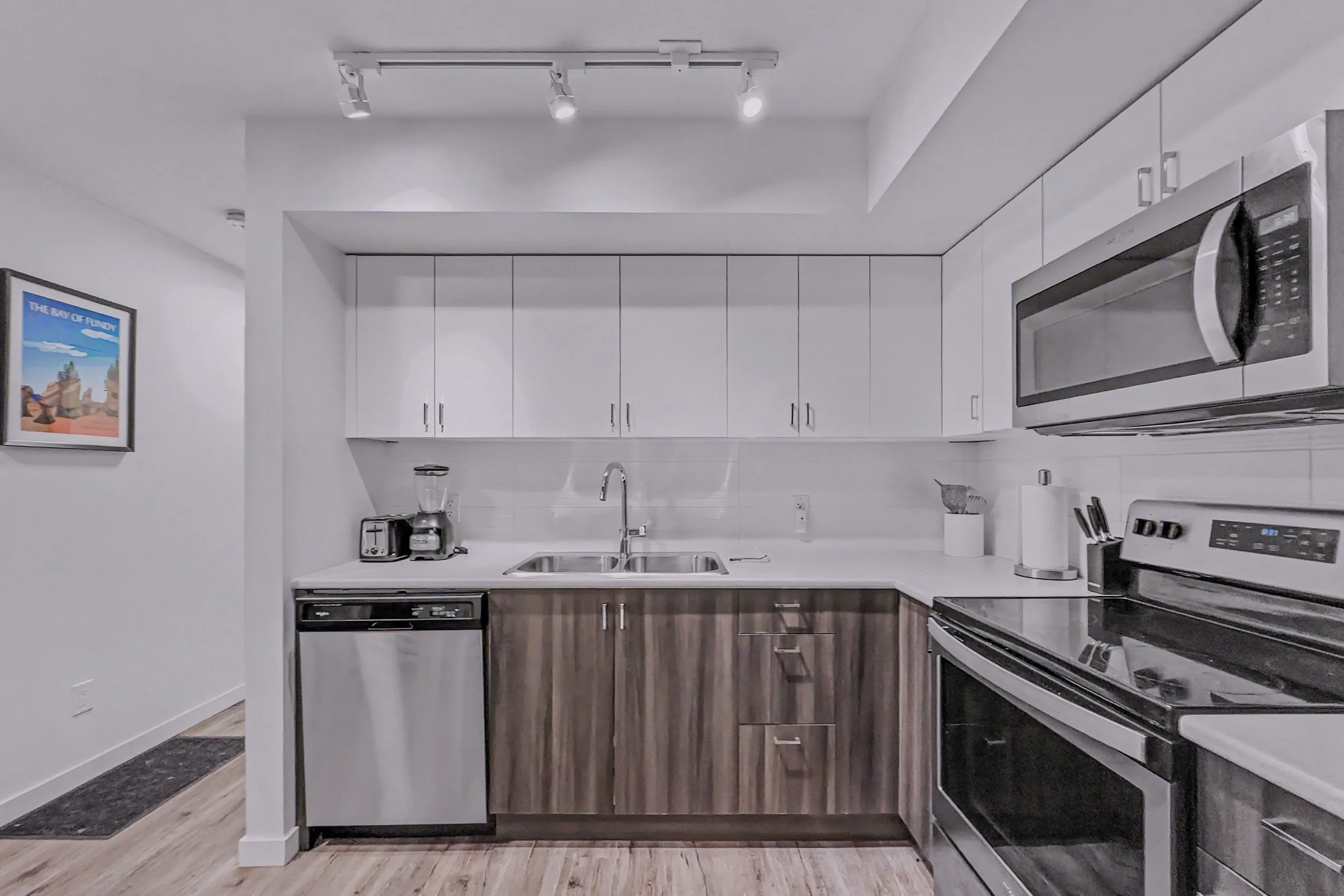 img-115-725-academy-way-u-five-condo-kelowna-ubco-for-sale-8.jpg