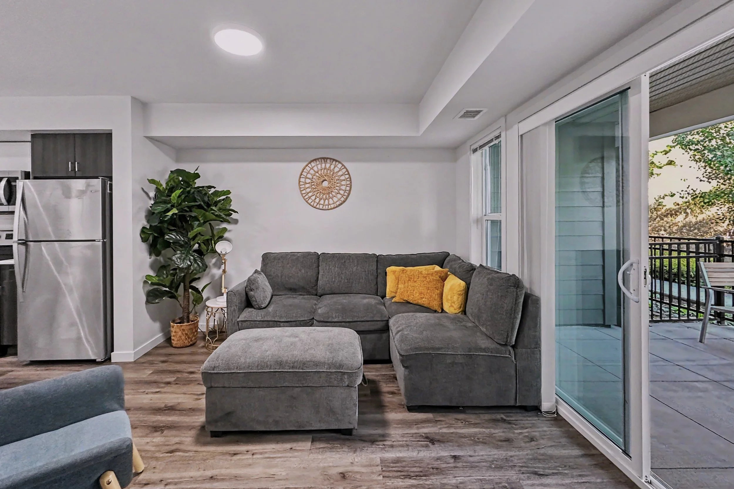img-115-725-academy-way-u-five-condo-kelowna-ubco-for-sale-4.jpg