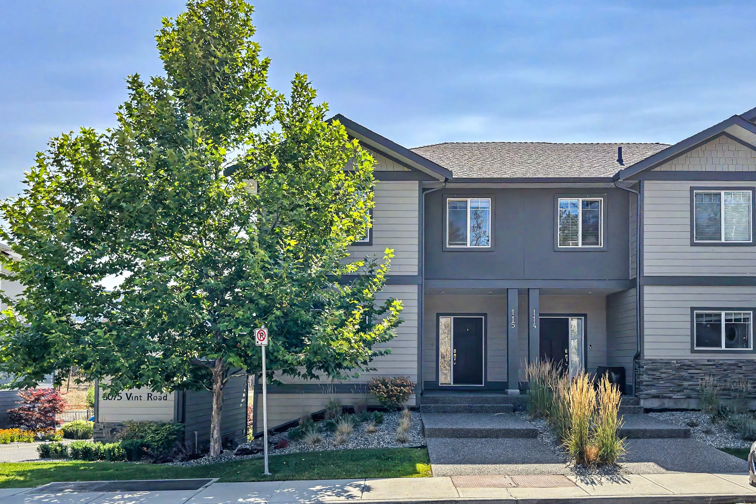 img-115-3075-vint-road-townhouse-ubco-for-sale-37.jpg