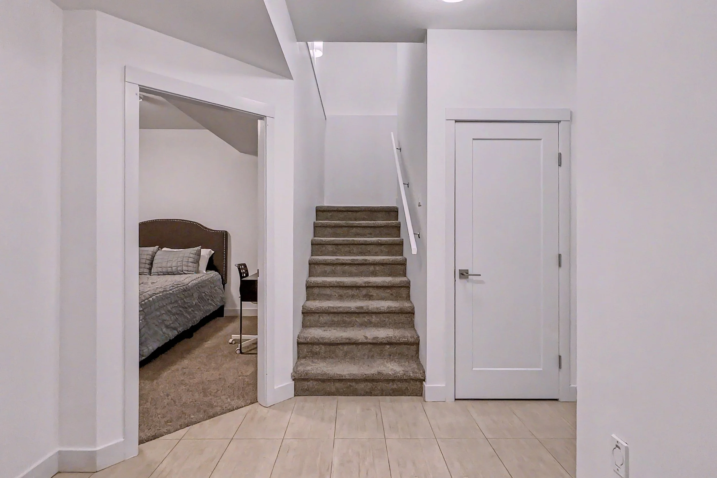 img-115-3075-vint-road-townhouse-ubco-for-sale-35.jpg