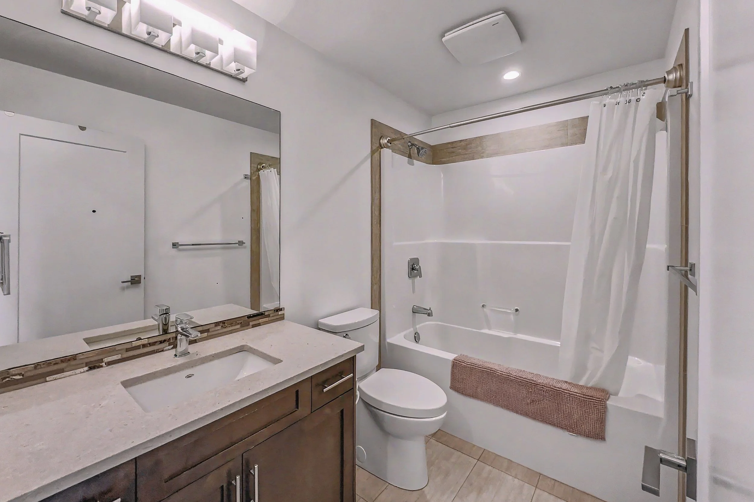 img-115-3075-vint-road-townhouse-ubco-for-sale-29.jpg