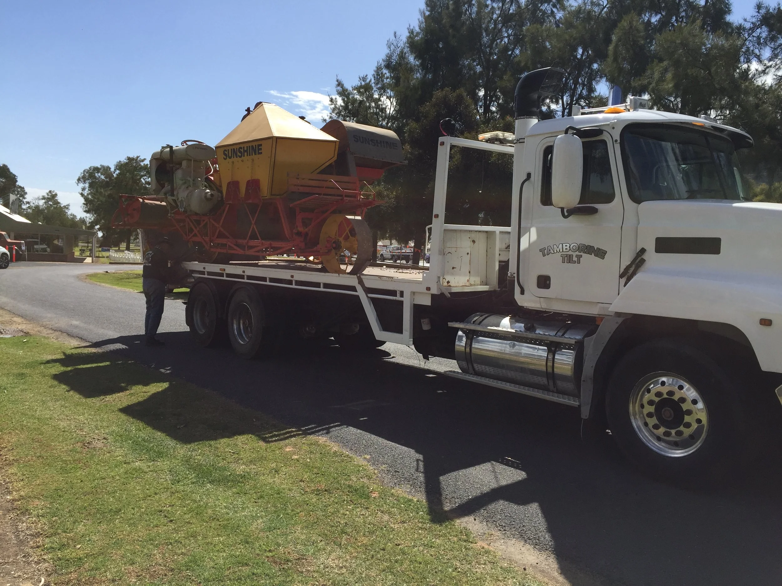 Quillo Transport and Hire