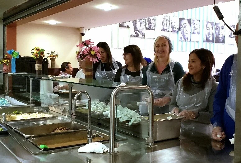 volunteers.jpg