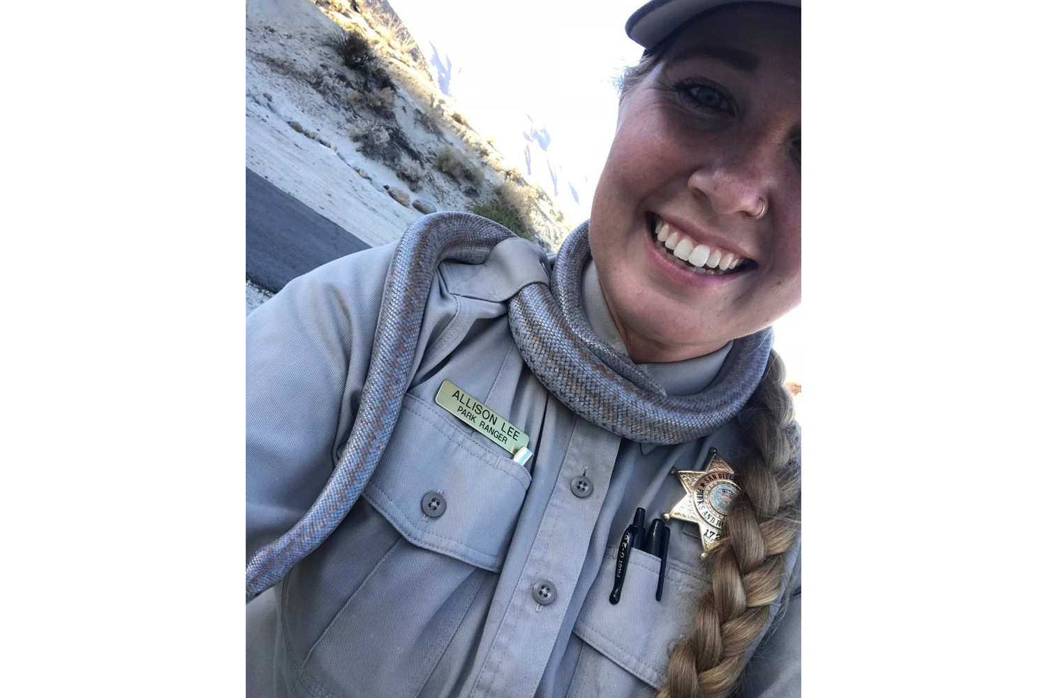 Allison Lee: Sssensational scarf