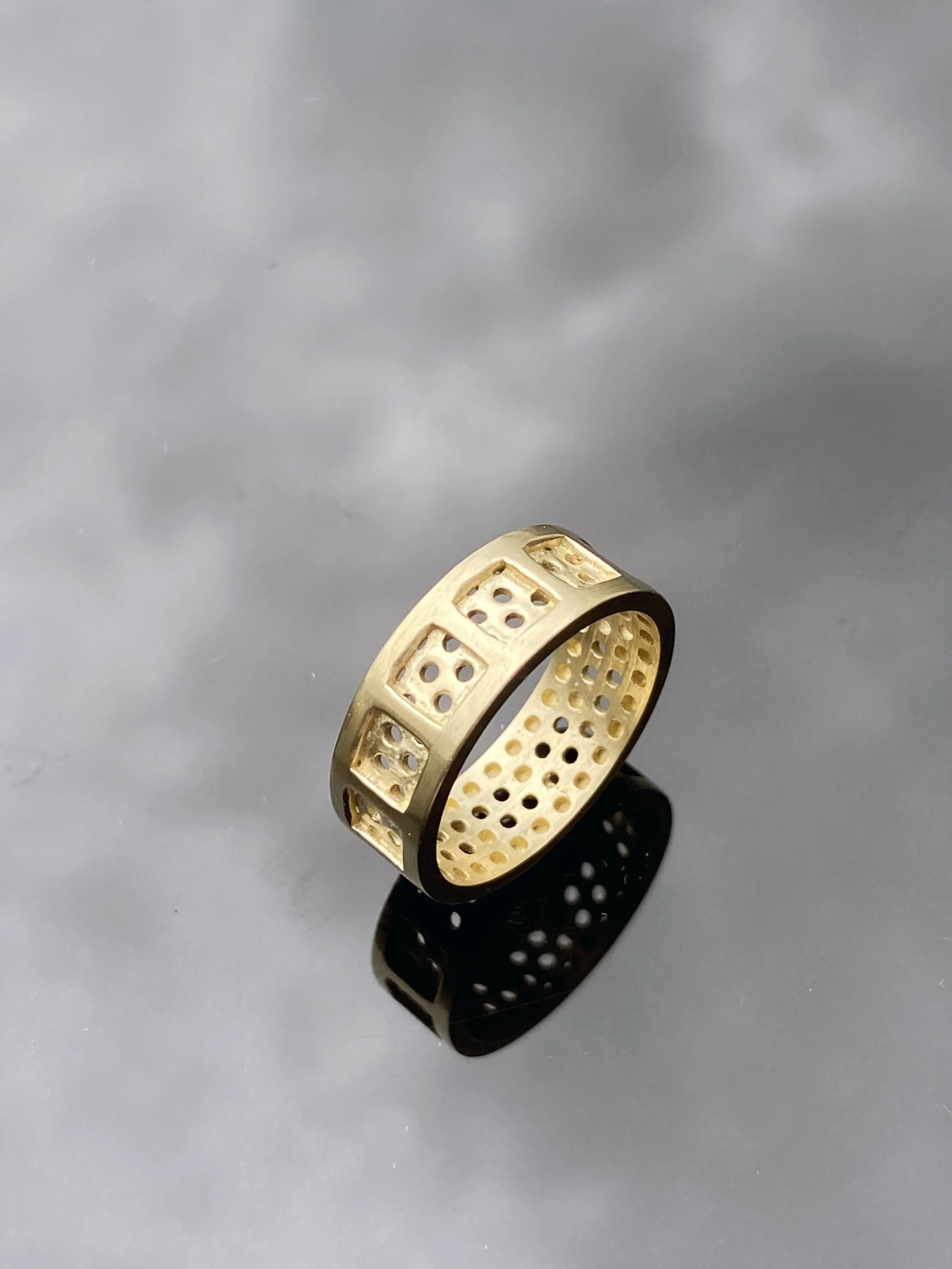 square and round pf ring2.jpg