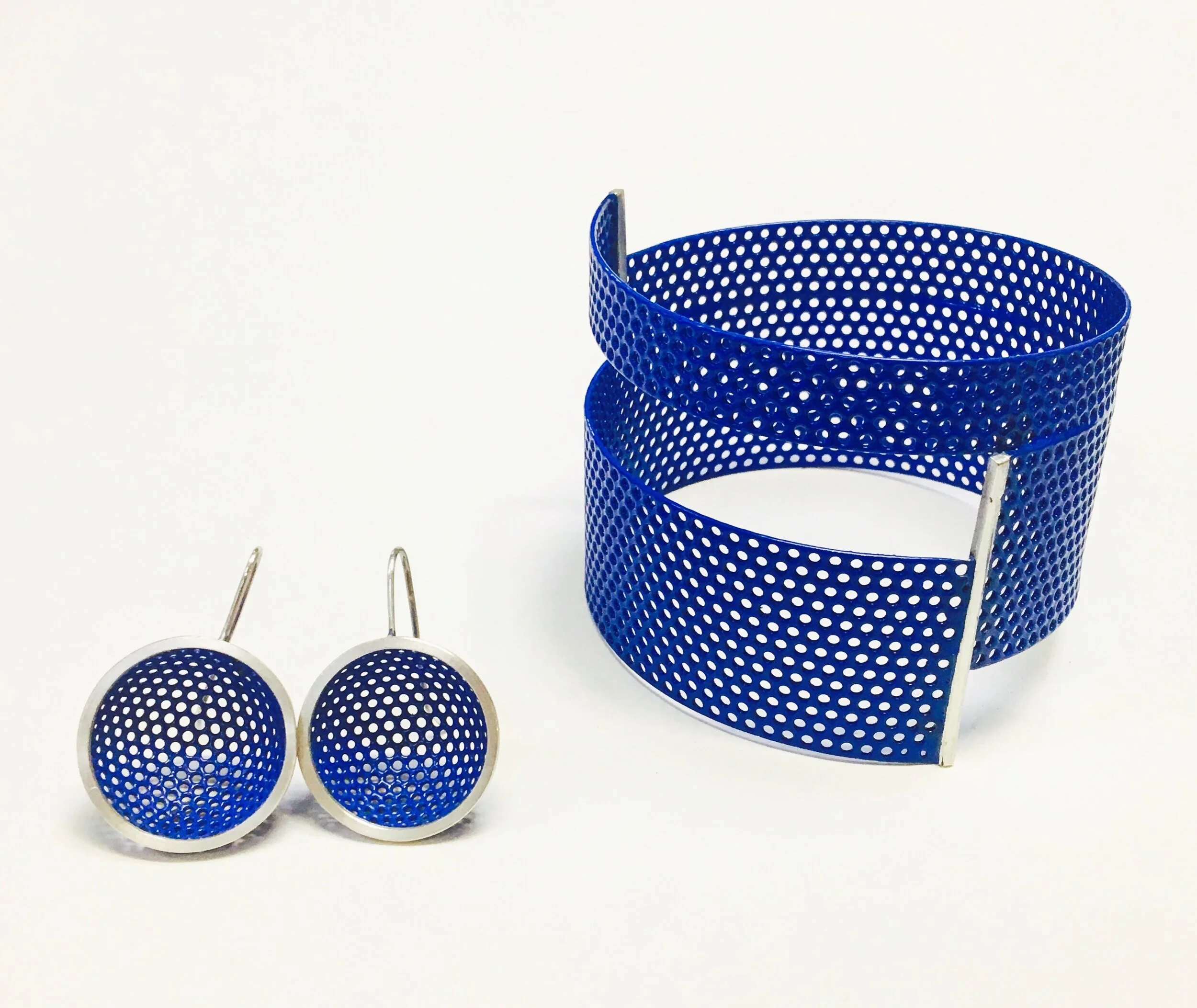 blue bangle and earrings.jpeg