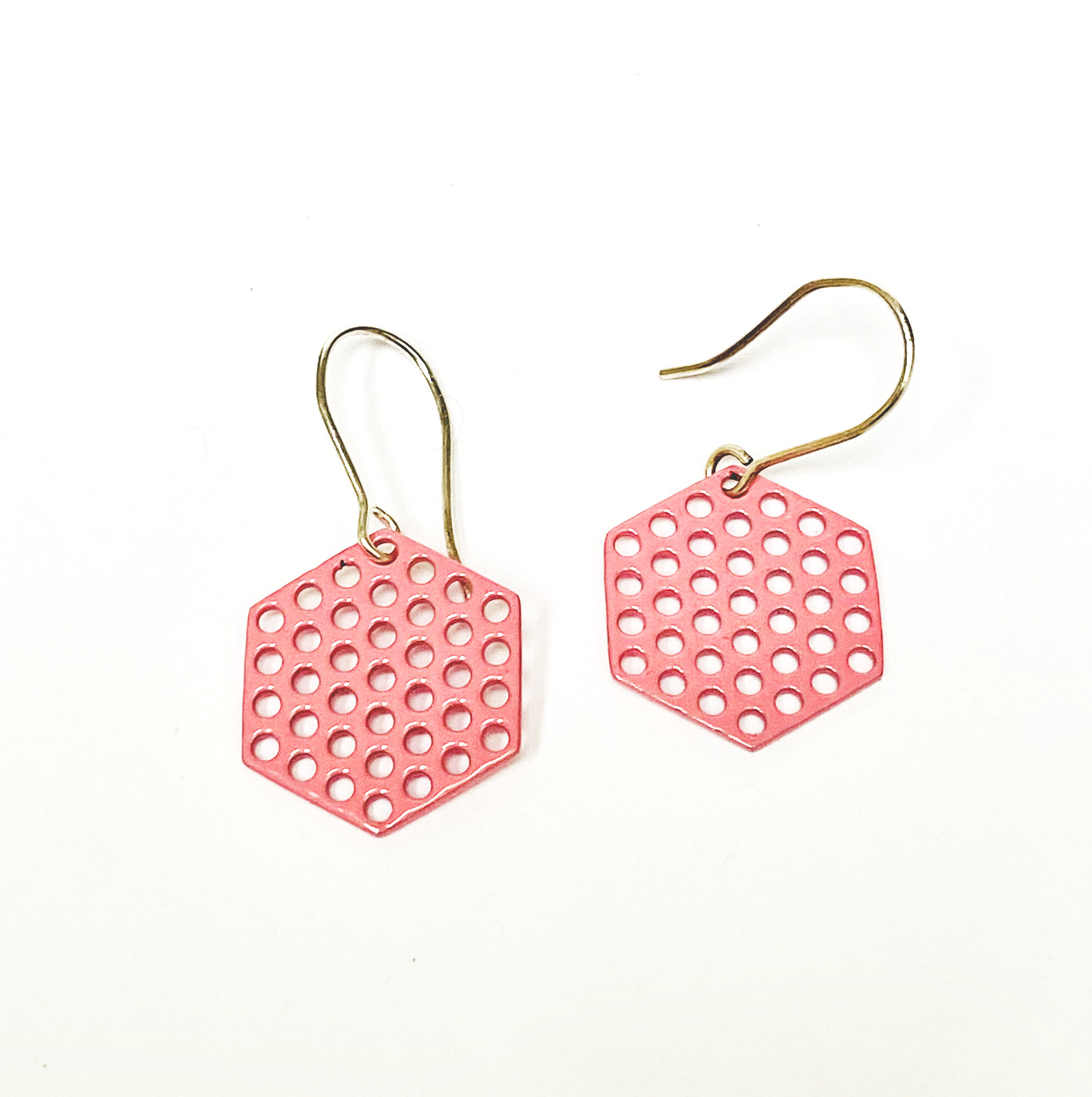 pink perforation in hexagon hook e2.jpg
