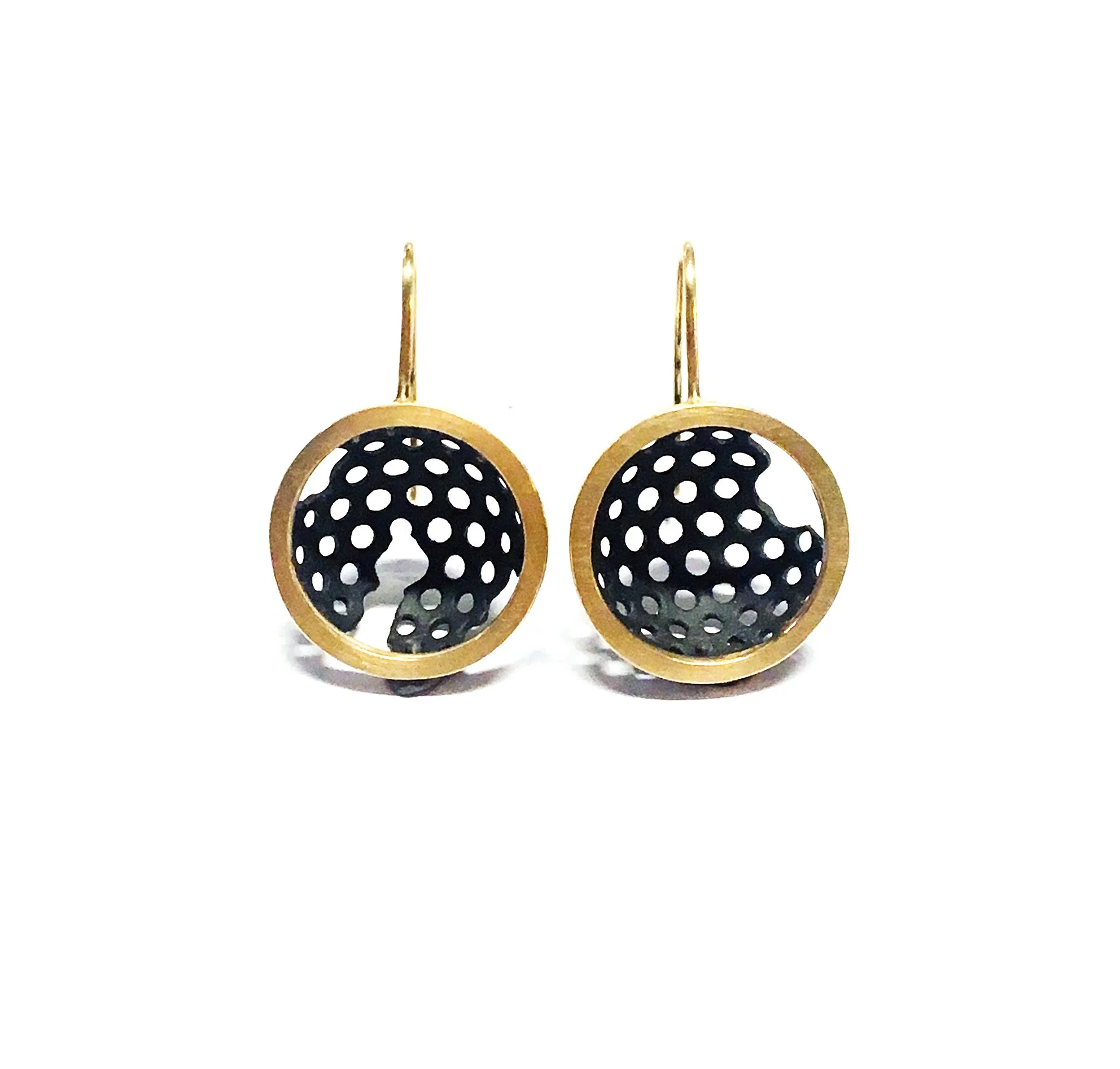 black pf and 9ct yellow rim earrings1-s.jpg