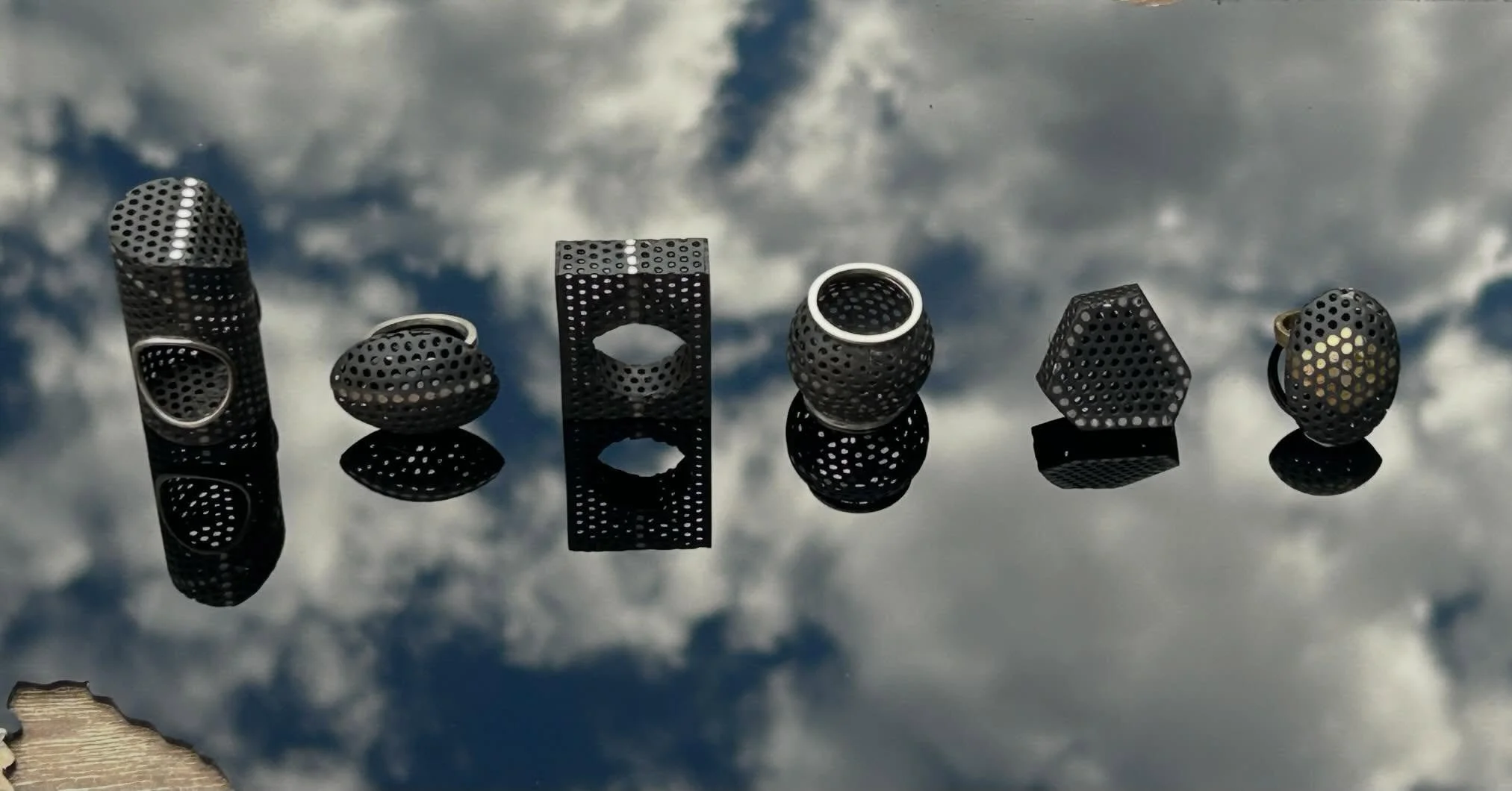 These are my new collection of rings titled Latent Lines. My mind has opened a little more through this exploration and play then I realised how much I enjoy them within my practice. When one door closes, another definitely opens. Latent lines with s