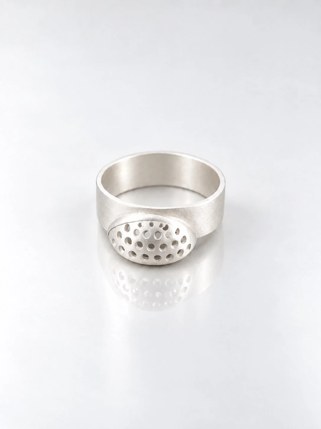 silver blister white front.jpg