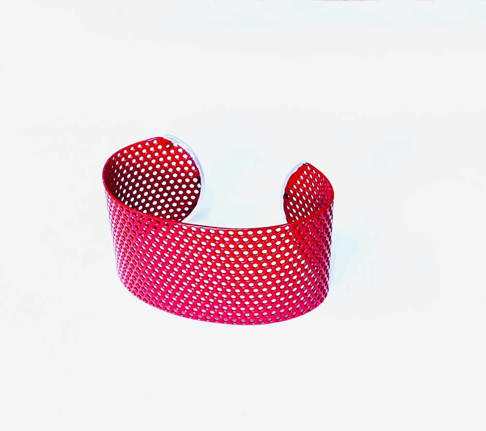 red cuff2-s.jpg