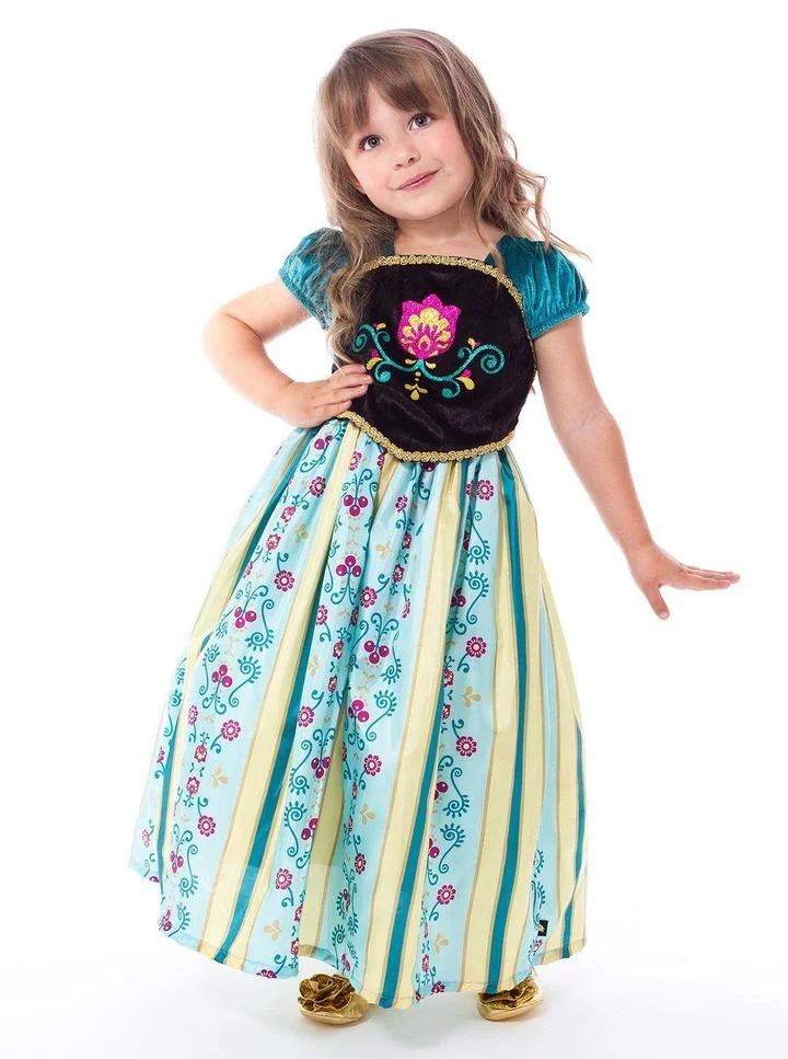 2 Scandinavian Princess Coronation.jpg