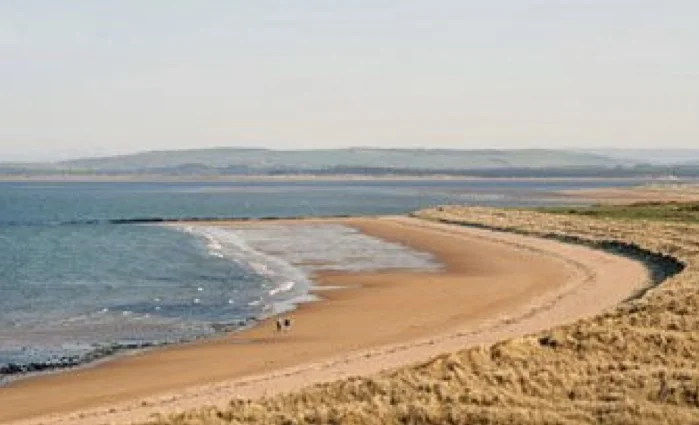 Dornoch Beach 1.jpg
