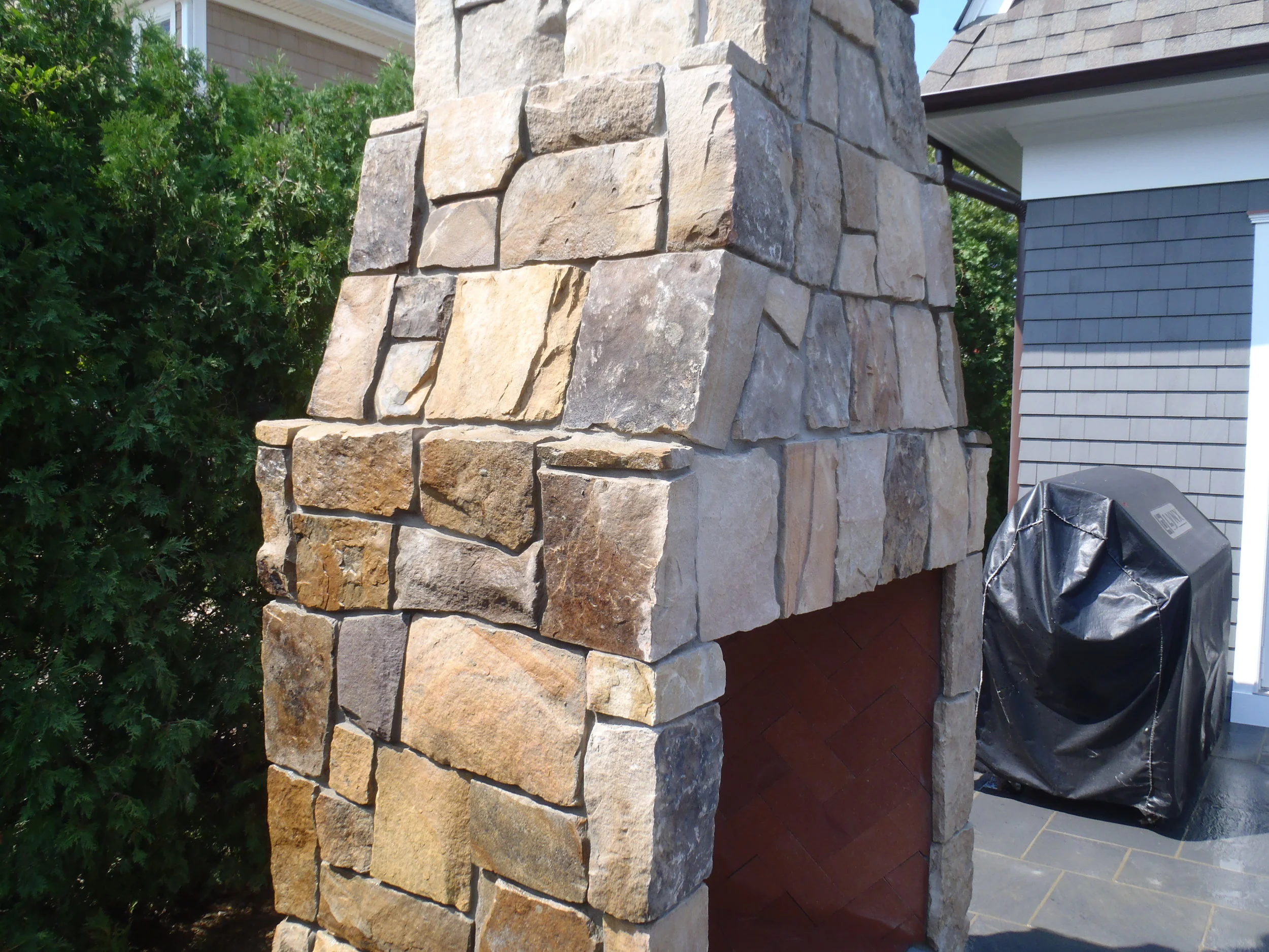 fire place outdoor 2.JPG