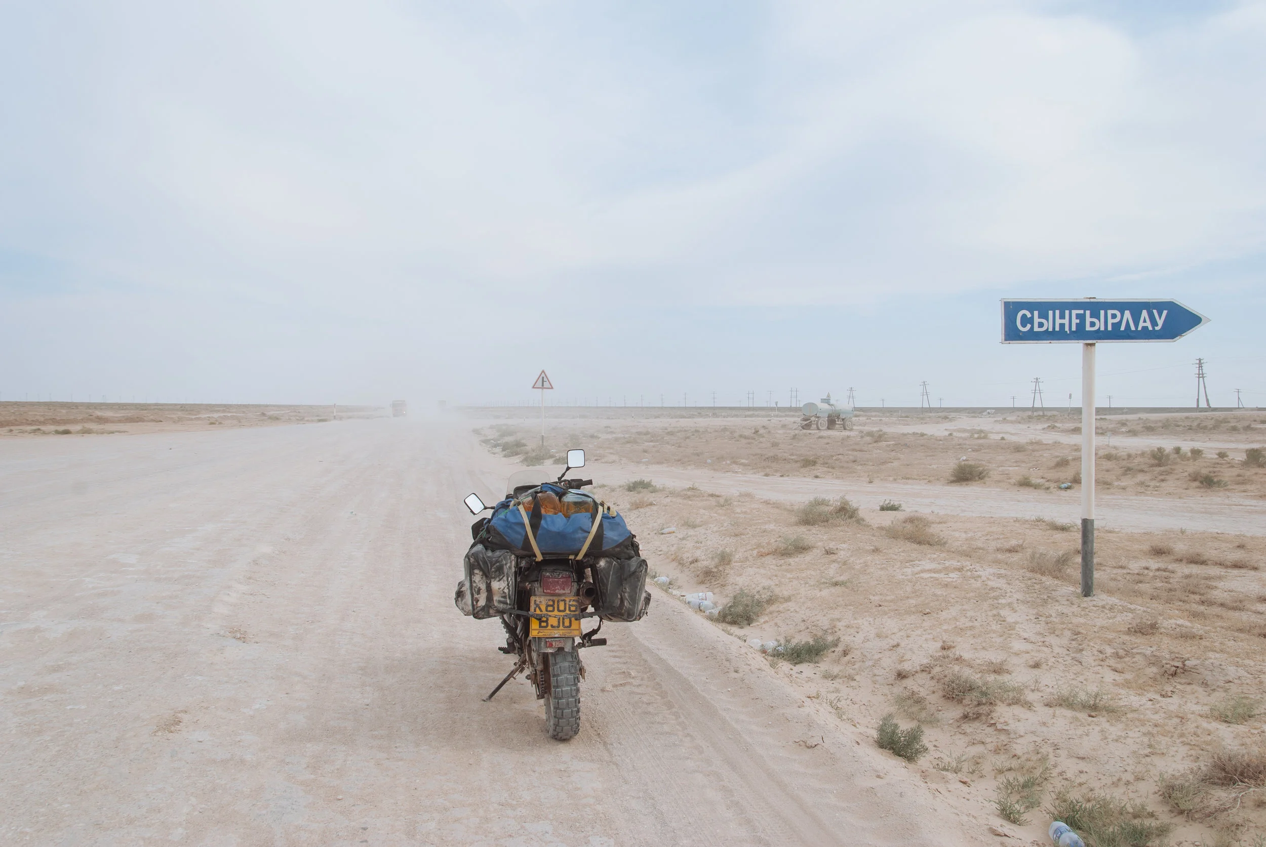 One of the most miserable roads i’ve had the displeasure of riding on. High winds, dusty, sandy, bumpy made it very uncomfortable
