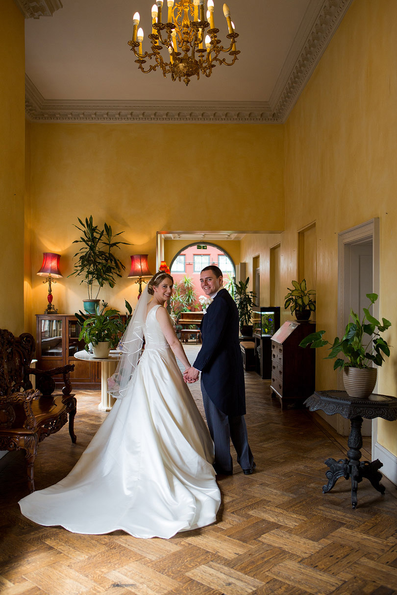 Hampton-Court-House-Wedding-AmyPete-29.jpg