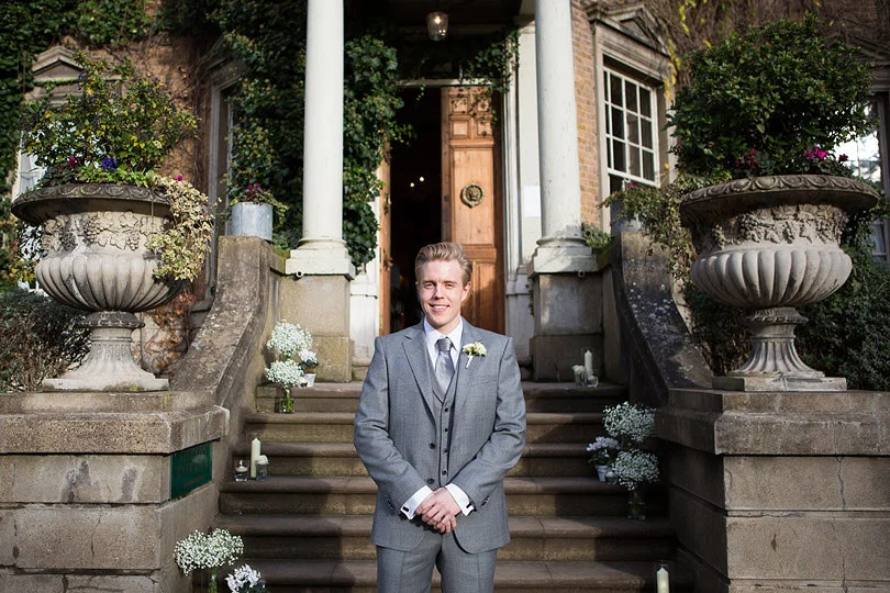 Emma&Rory_Hampton-Court-House_19.jpg