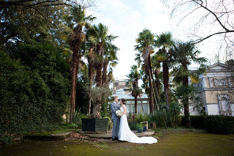Emma&Rory_Hampton-Court-House_47.jpg