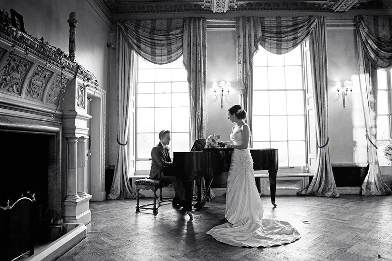 Emma&Rory_Hampton-Court-House_56.jpg